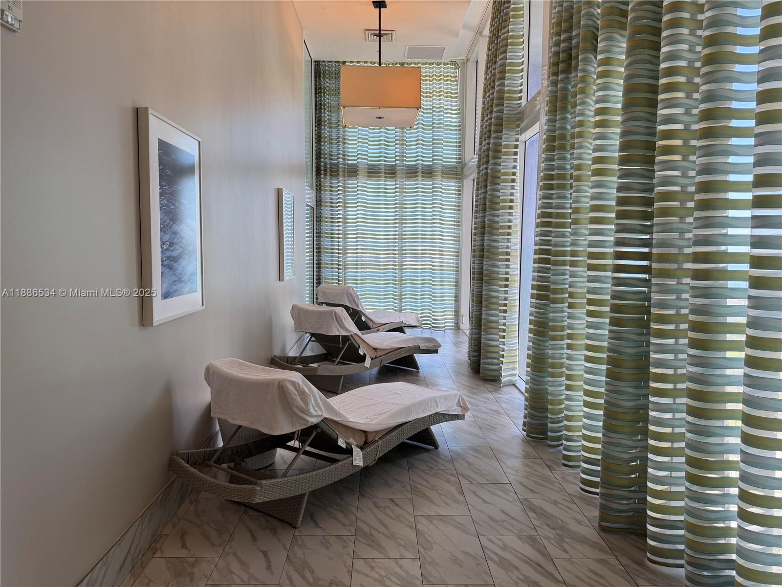 50 Biscayne Blvd #4903, Miami FL 33132