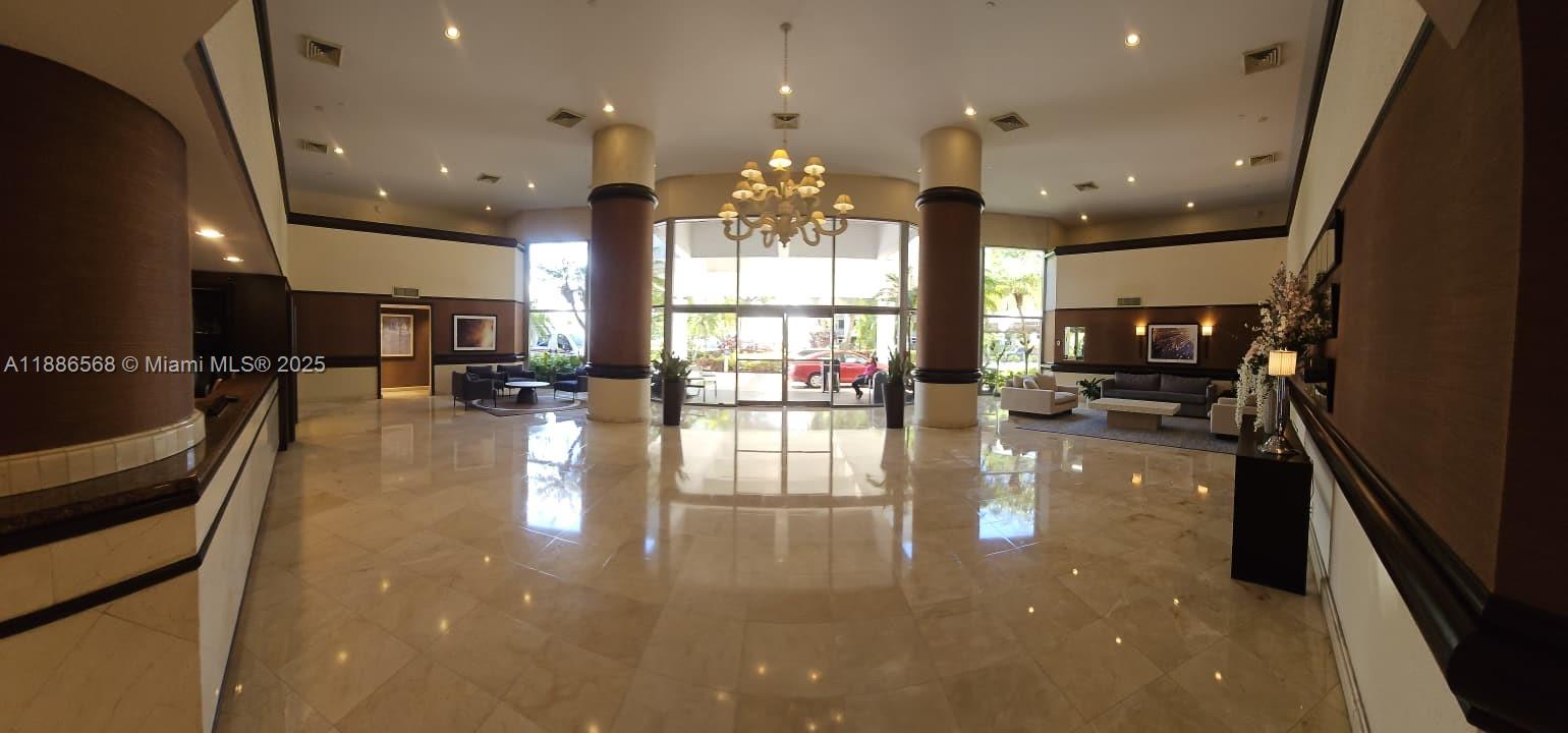 3400 NE 192nd St #303, Aventura FL 33180