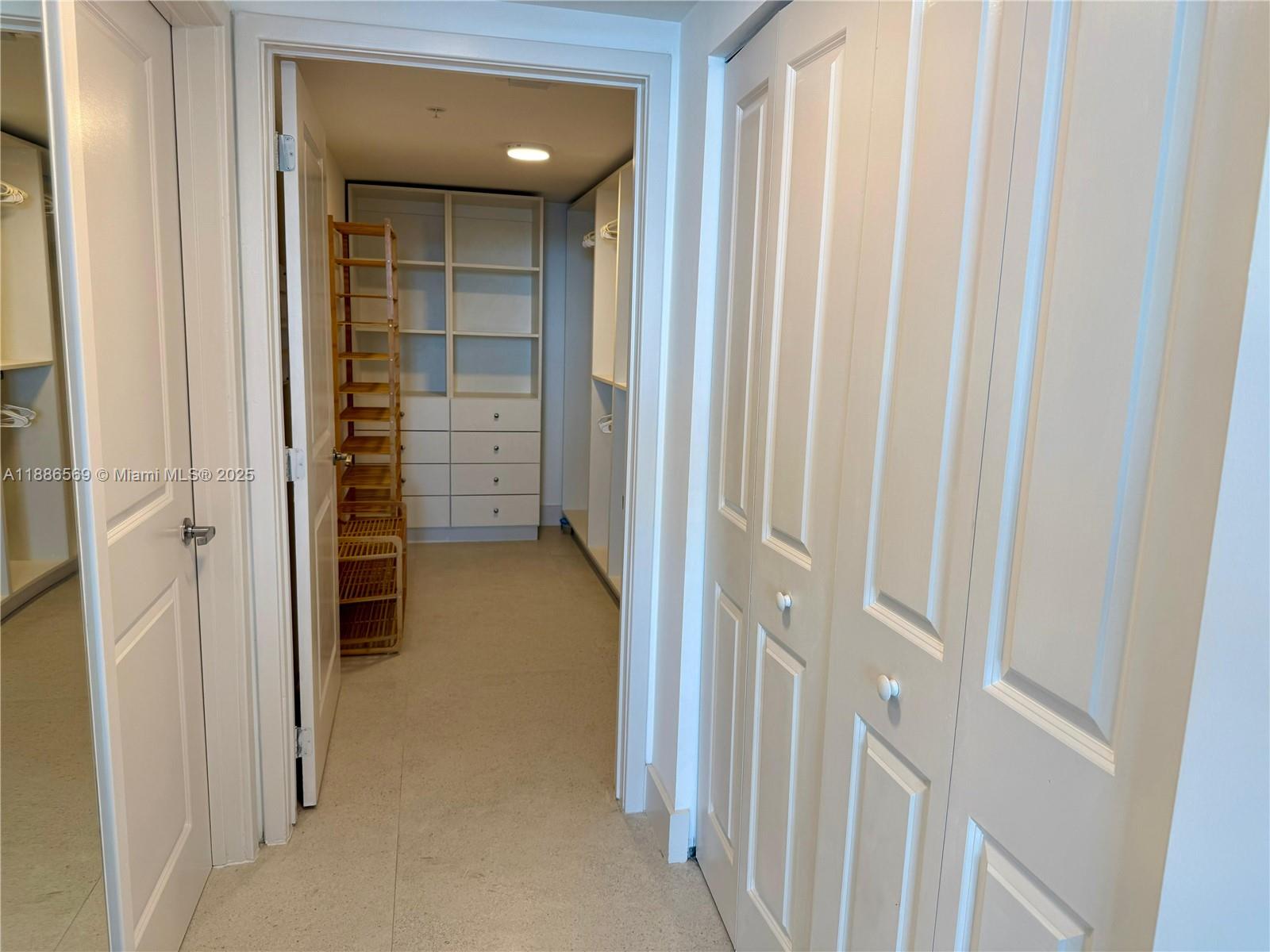 400 Sunny Isles Blvd #916, Sunny Isles Beach FL 33160