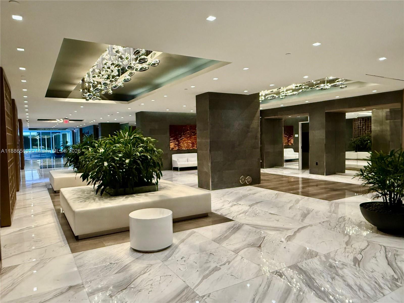 400 Sunny Isles Blvd #916, Sunny Isles Beach FL 33160