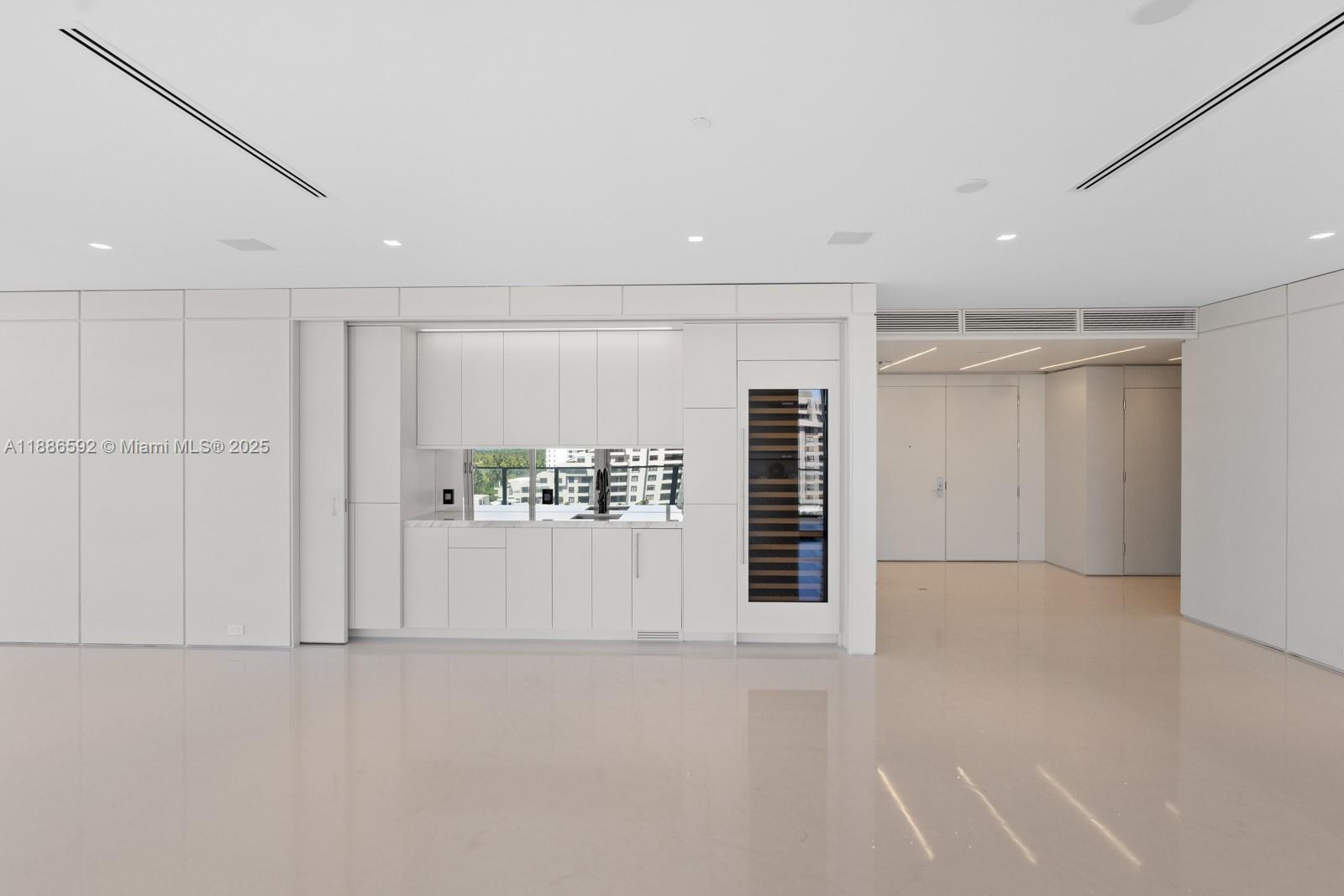 350 Ocean Dr #901N, Key Biscayne FL 33149