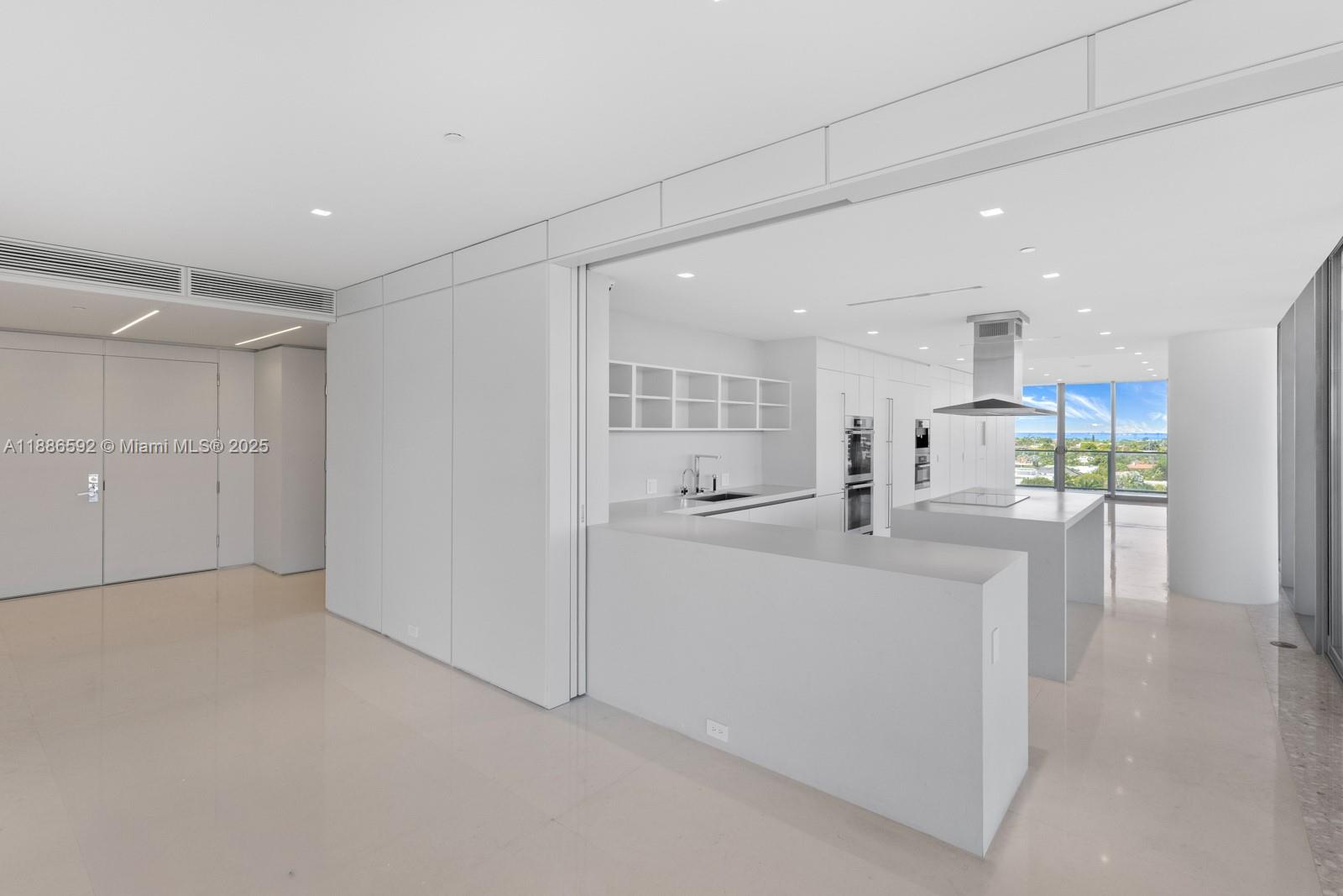 350 Ocean Dr #901N, Key Biscayne FL 33149