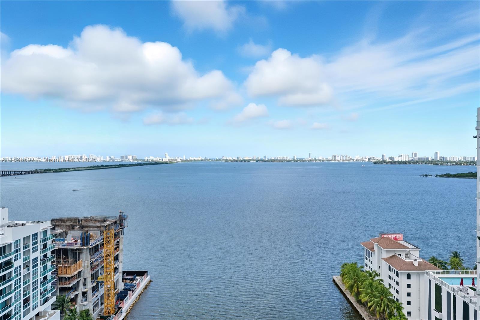 460 NE 28th St #1805, Miami FL 33137