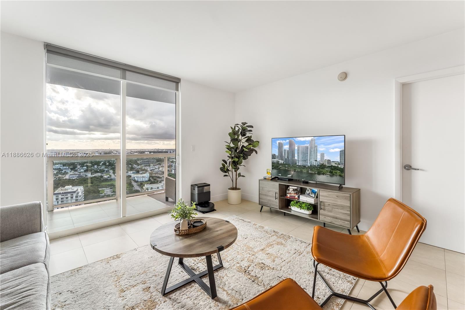 1800 N Bayshore Dr #4006, Miami FL 33132