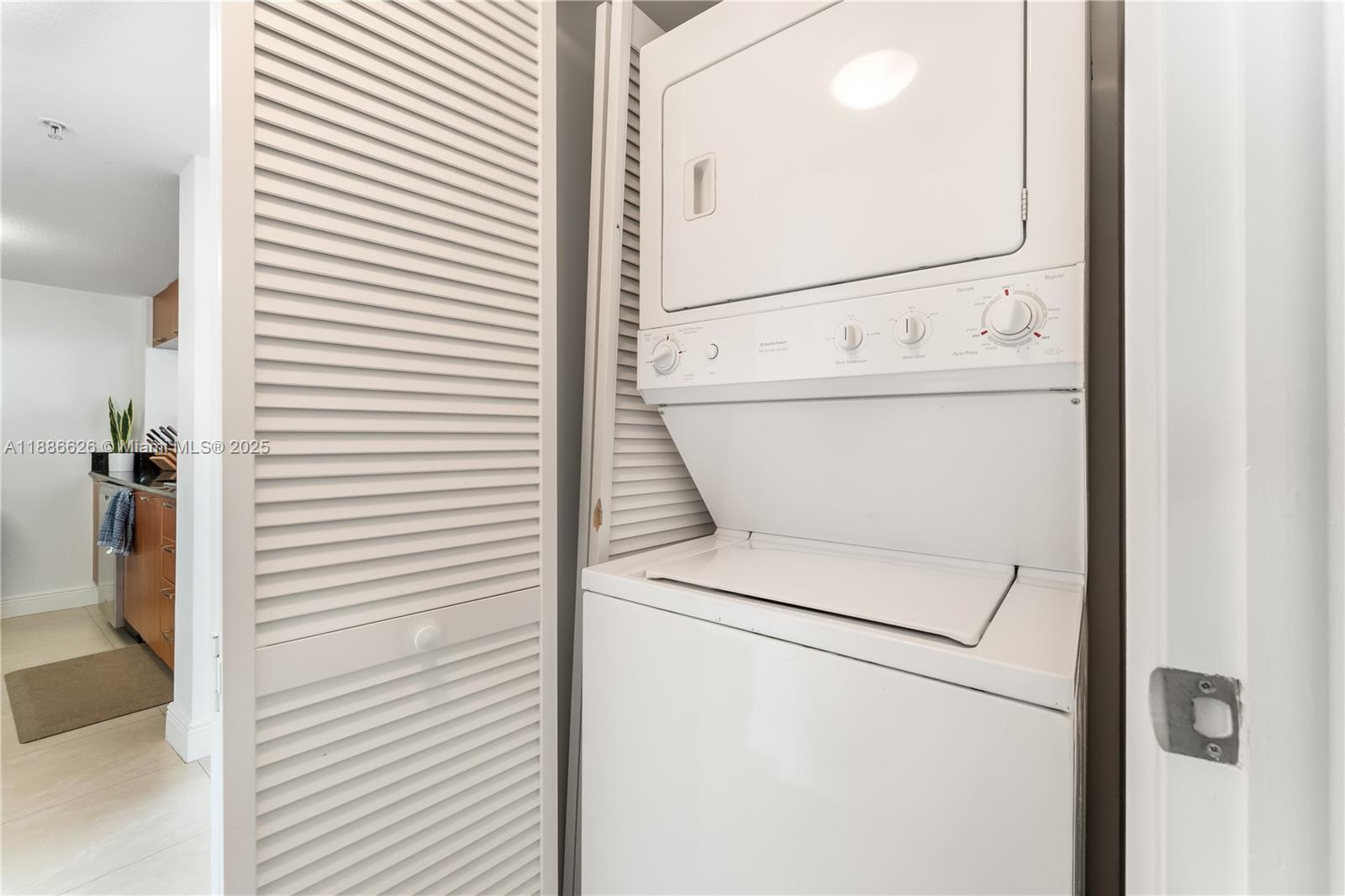 1800 N Bayshore Dr #4006, Miami FL 33132