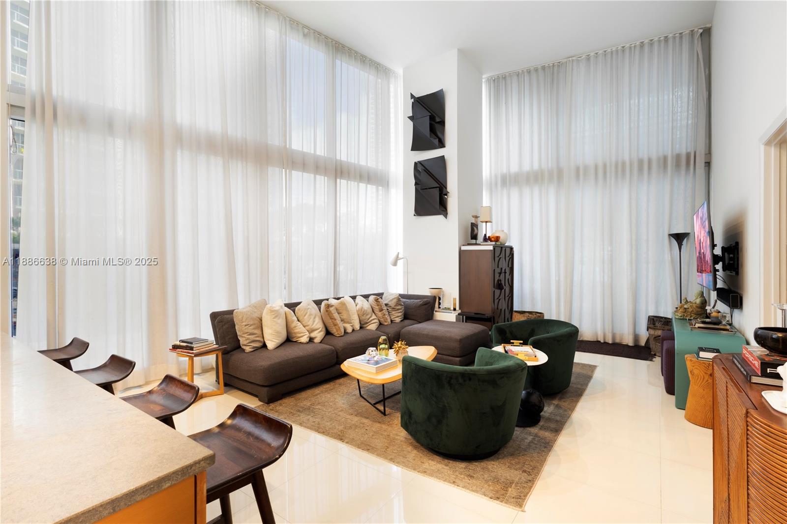 495 Brickell Ave #1510, Miami FL 33131