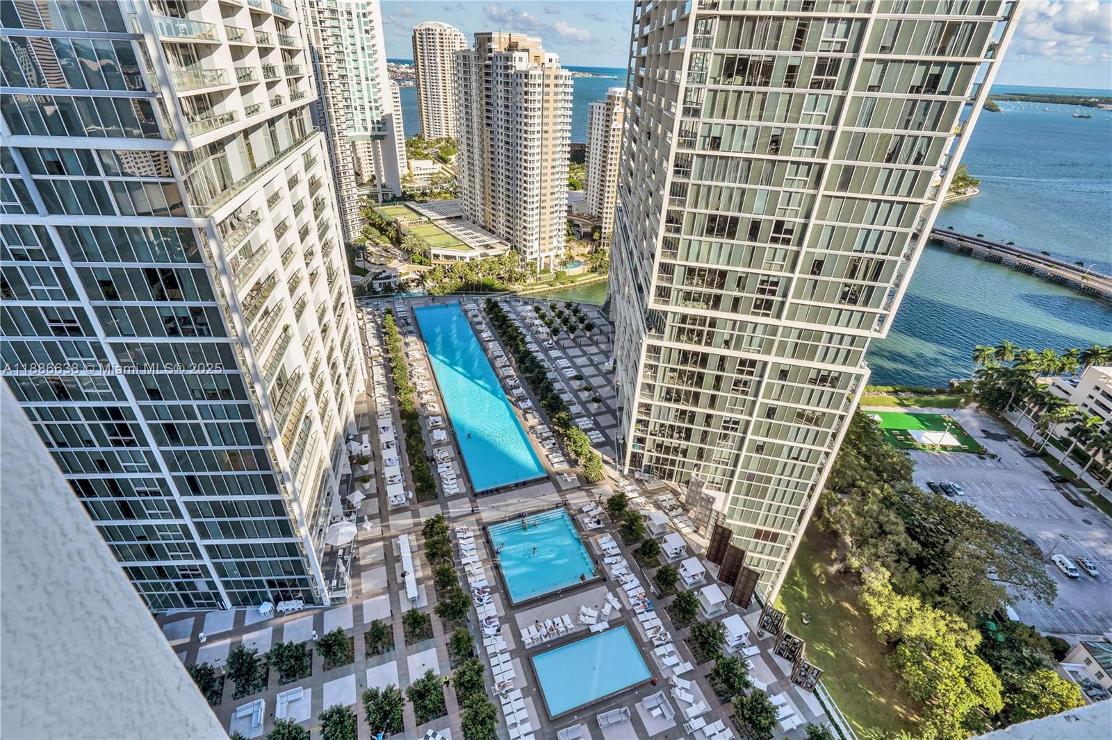 495 Brickell Ave #1510, Miami FL 33131