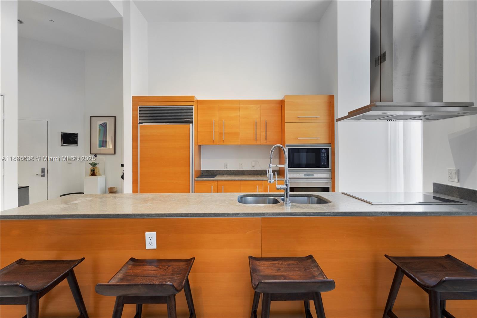 495 Brickell Ave #1510, Miami FL 33131