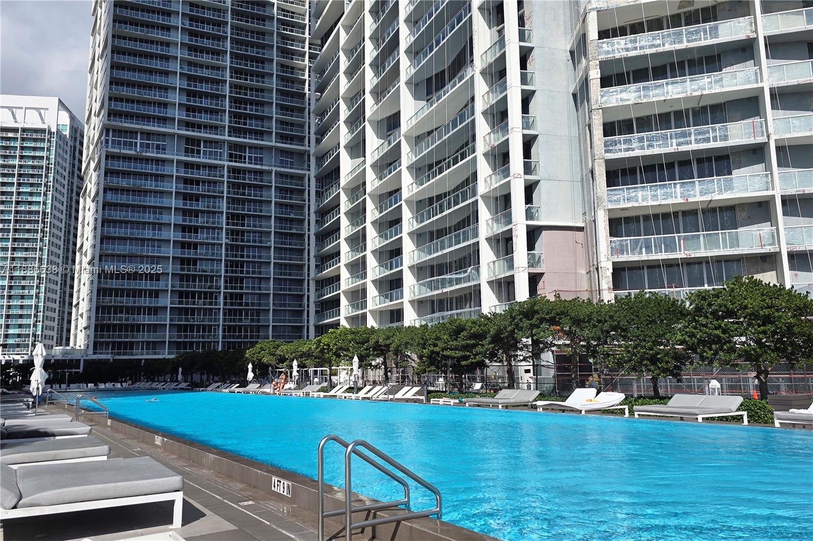 495 Brickell Ave #1510, Miami FL 33131