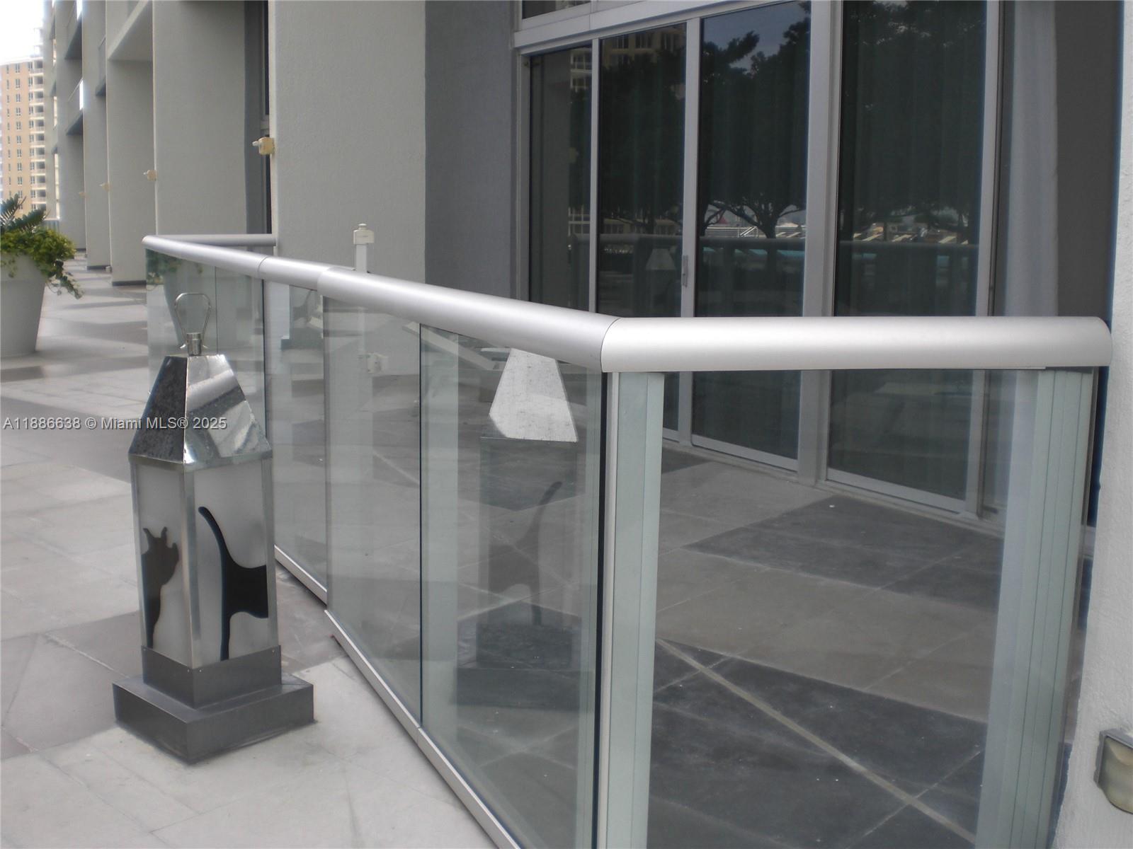 495 Brickell Ave #1510, Miami FL 33131