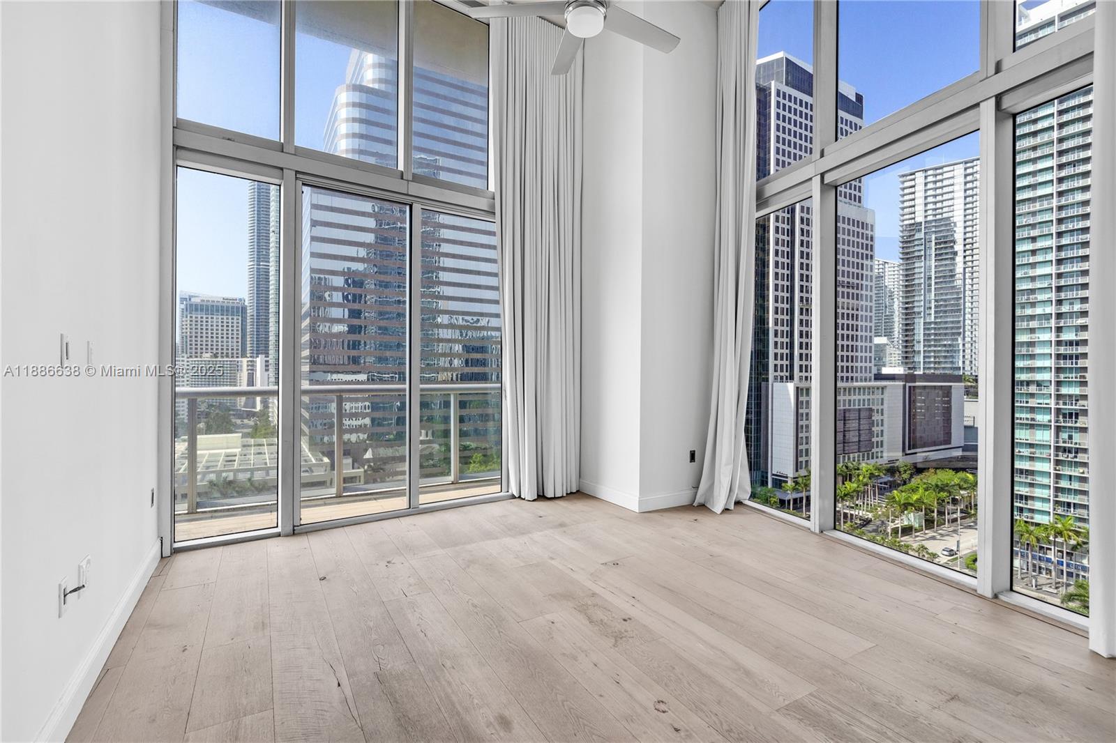495 Brickell Ave #1510, Miami FL 33131