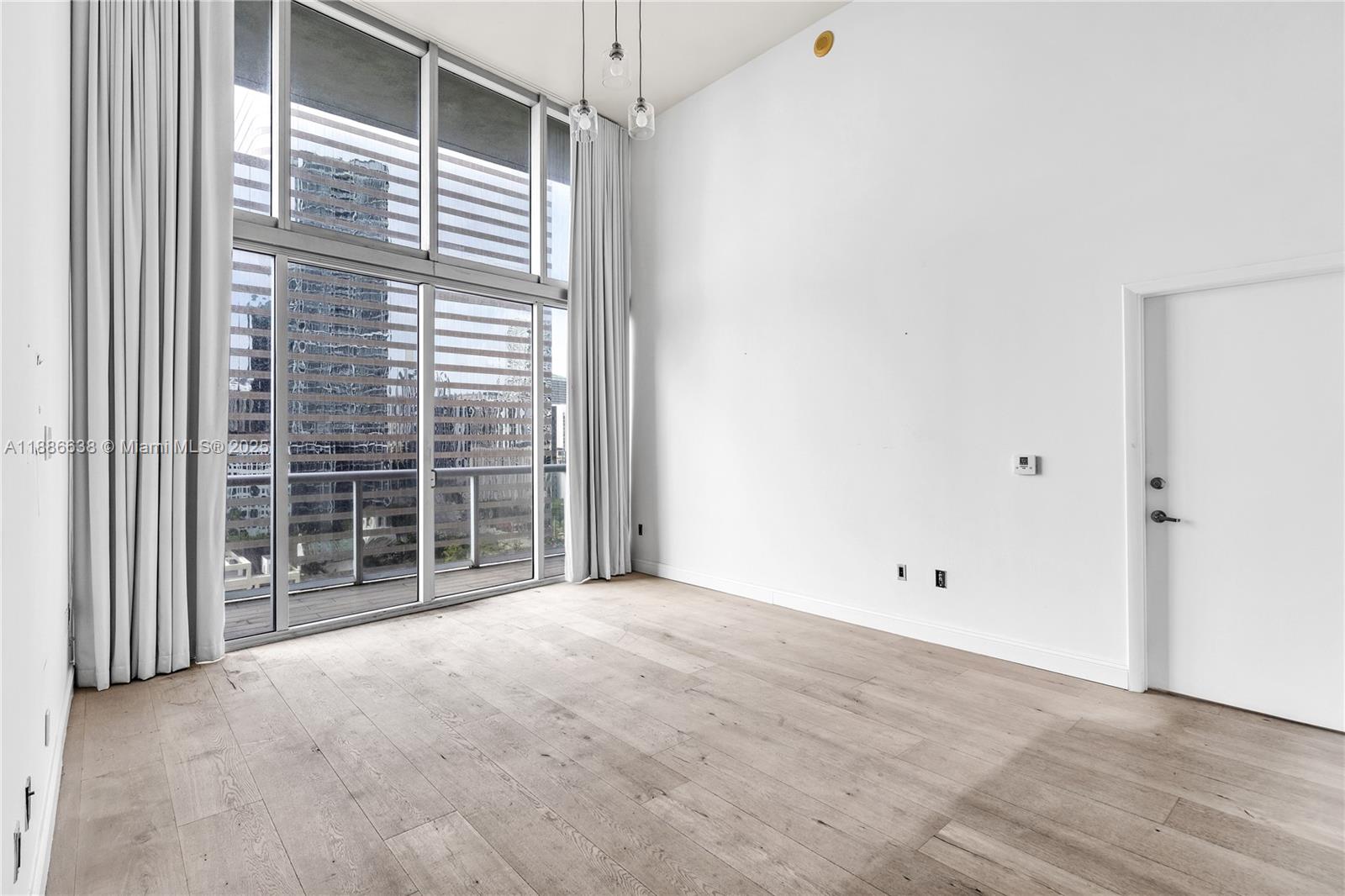 495 Brickell Ave #1510, Miami FL 33131