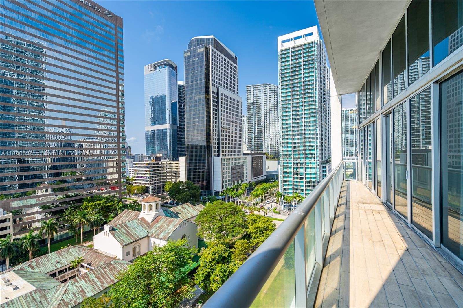 495 Brickell Ave #1510, Miami FL 33131