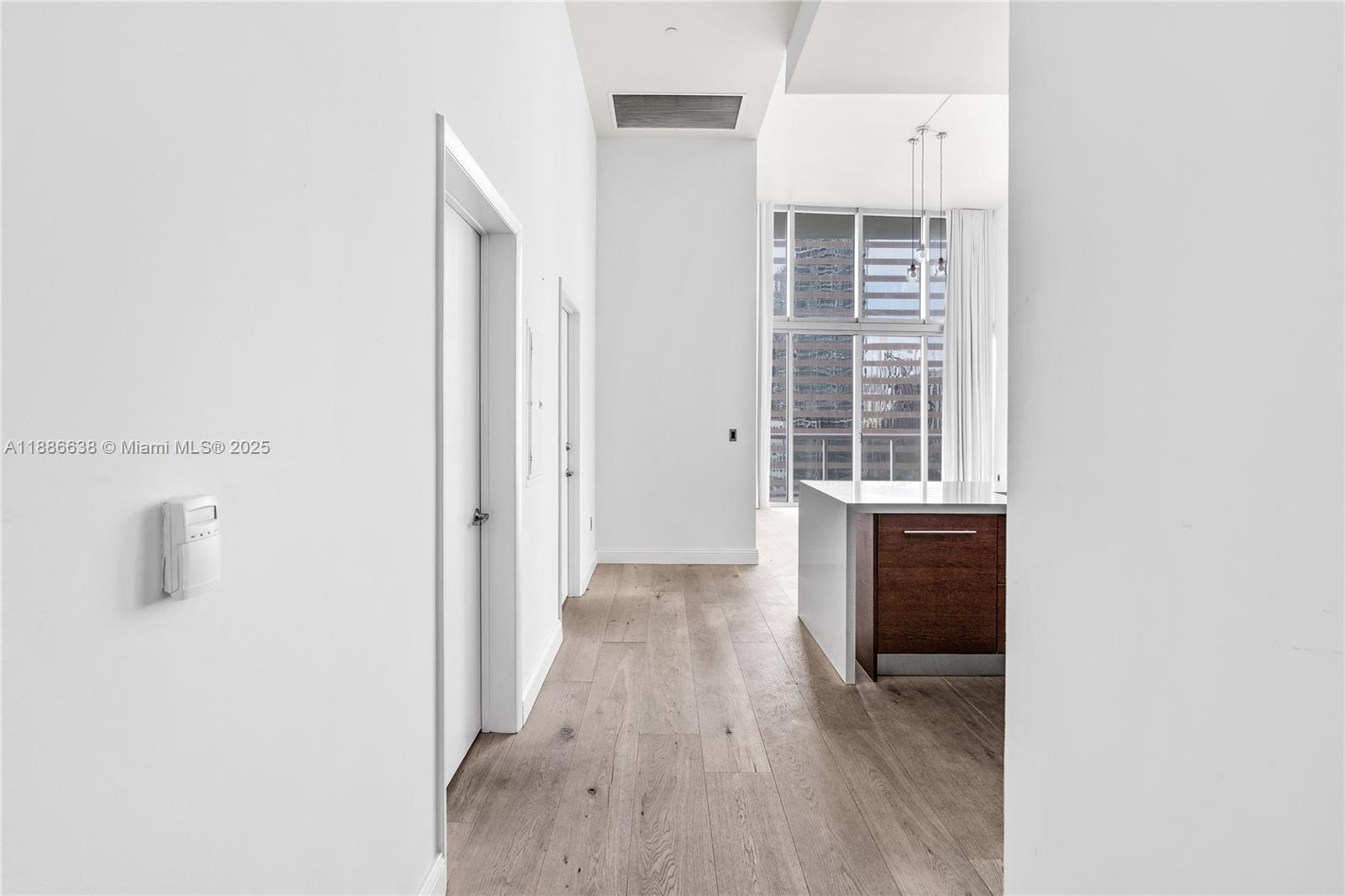 495 Brickell Ave #1510, Miami FL 33131