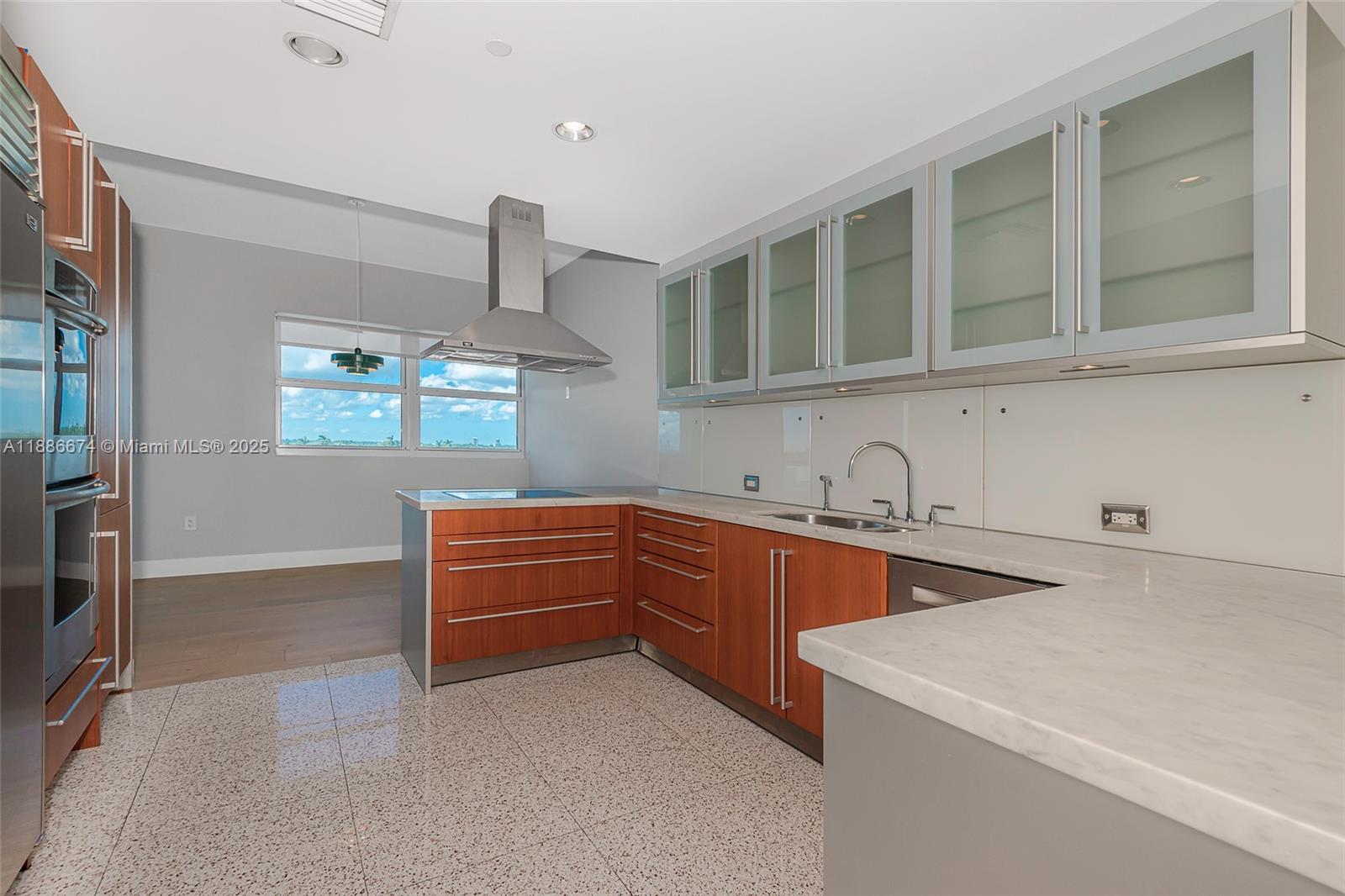 6103 Aqua Ave #605, Miami Beach FL 33141