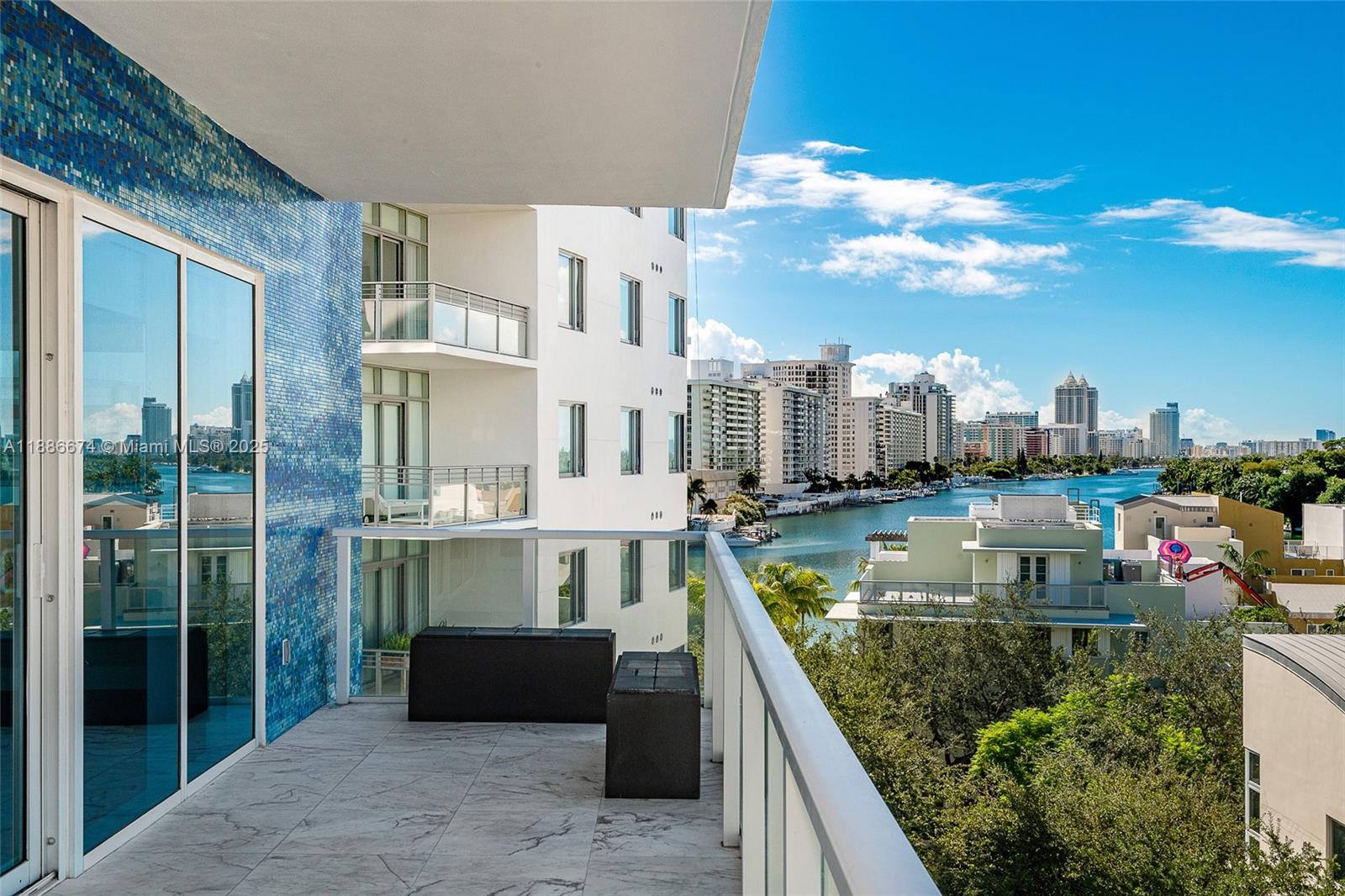 6103 Aqua Ave #605, Miami Beach FL 33141