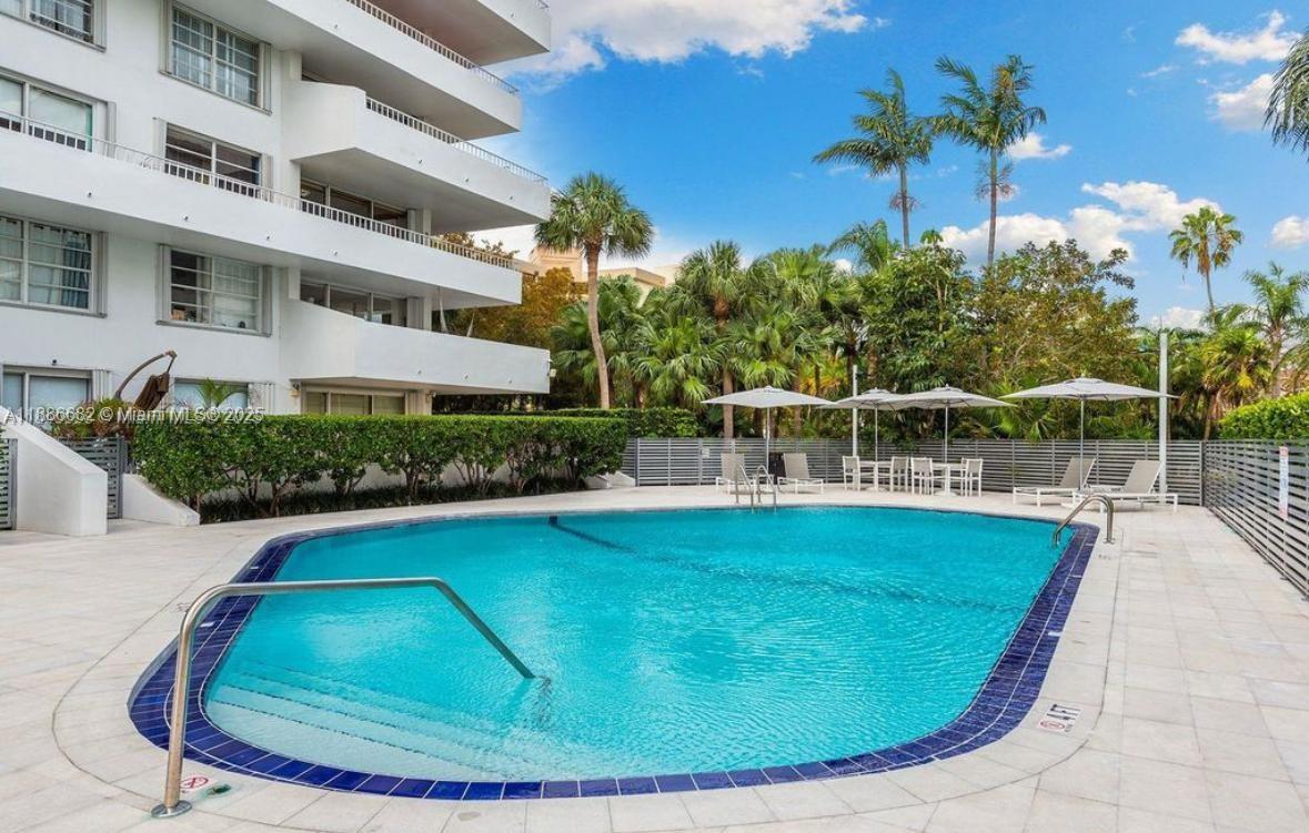 199 Ocean Lane Dr #115, Key Biscayne FL 33149