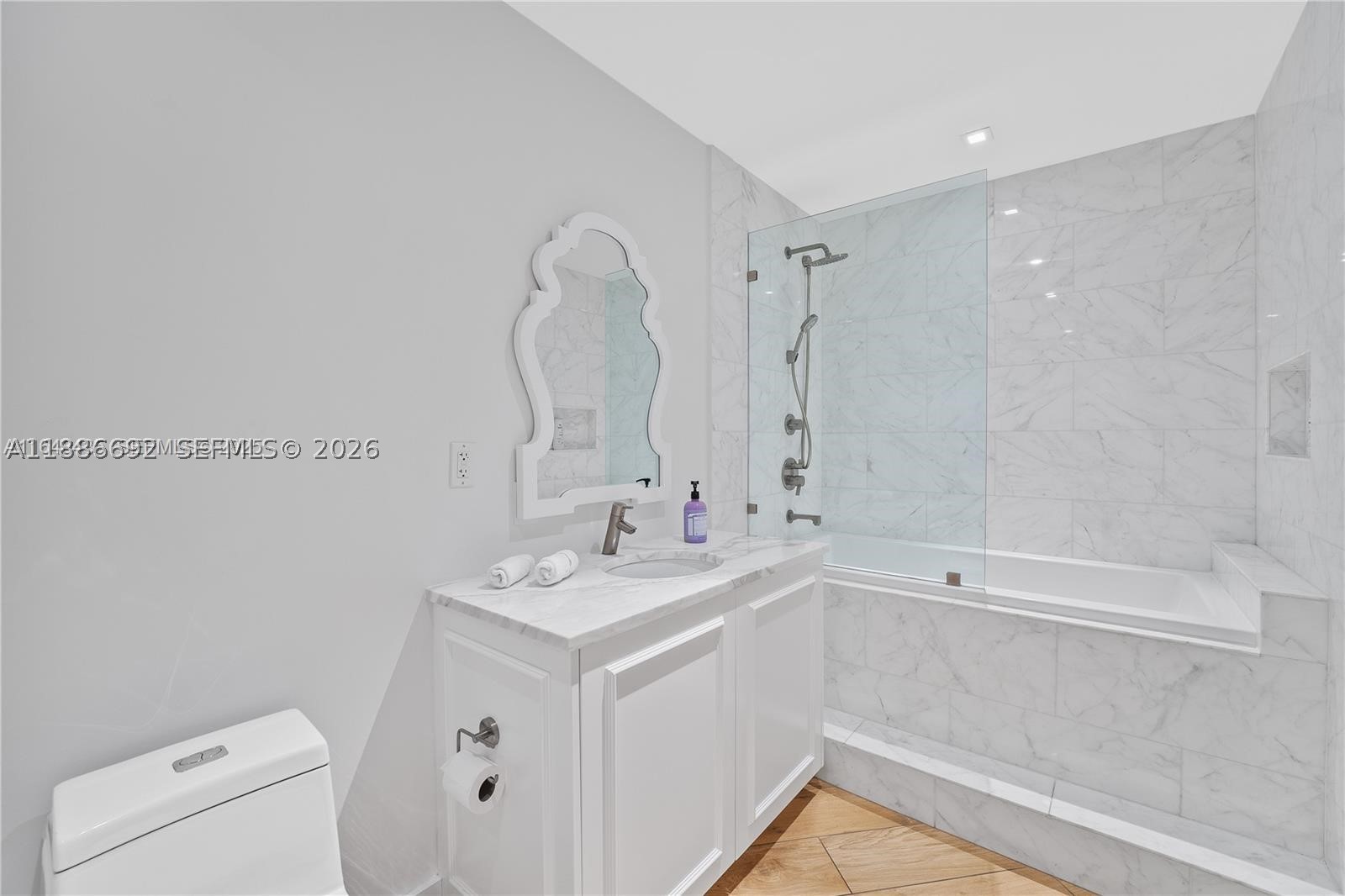 2020 N Bayshore Dr #2702, Miami FL 33137
