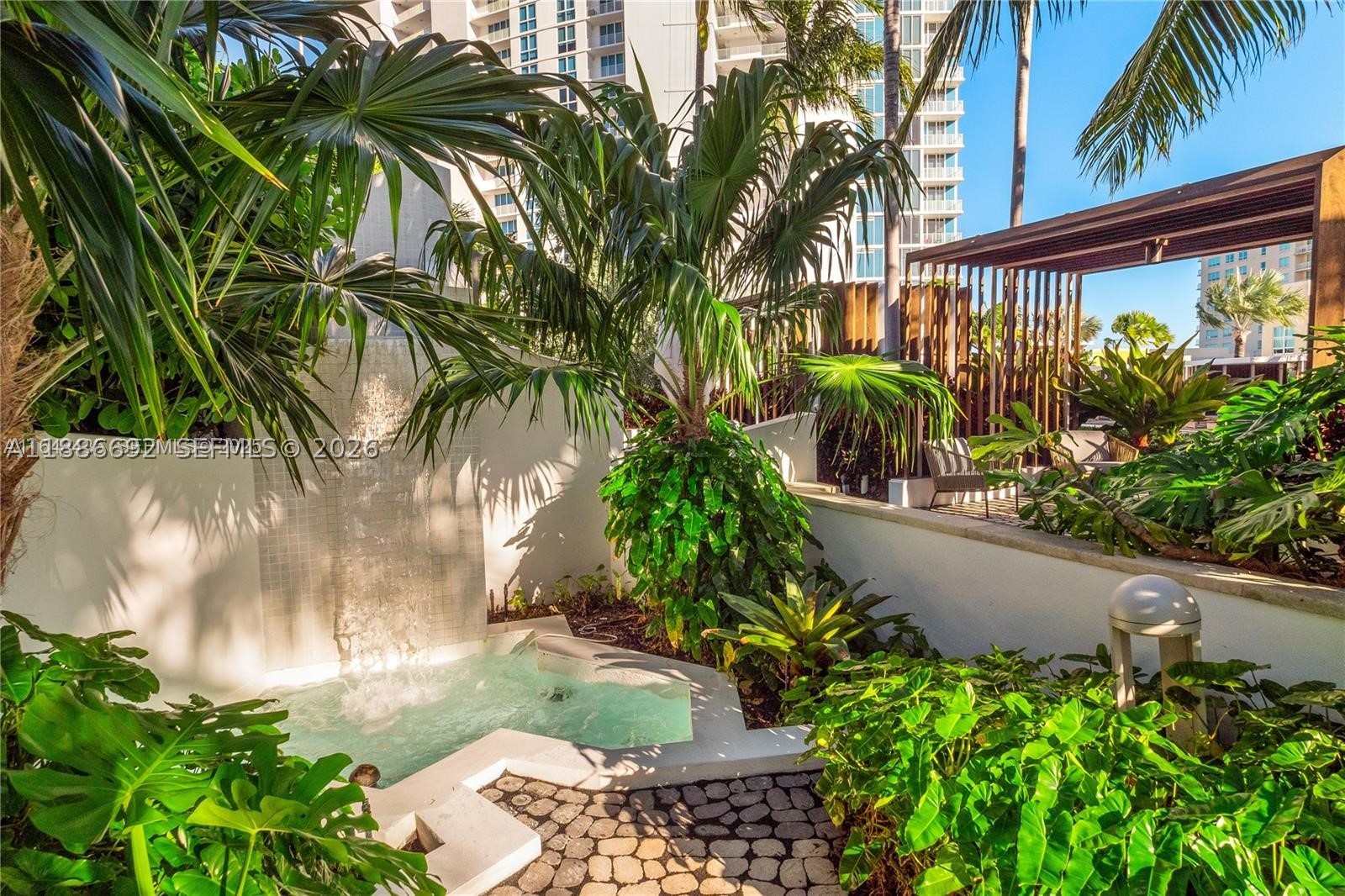 2020 N Bayshore Dr #2702, Miami FL 33137