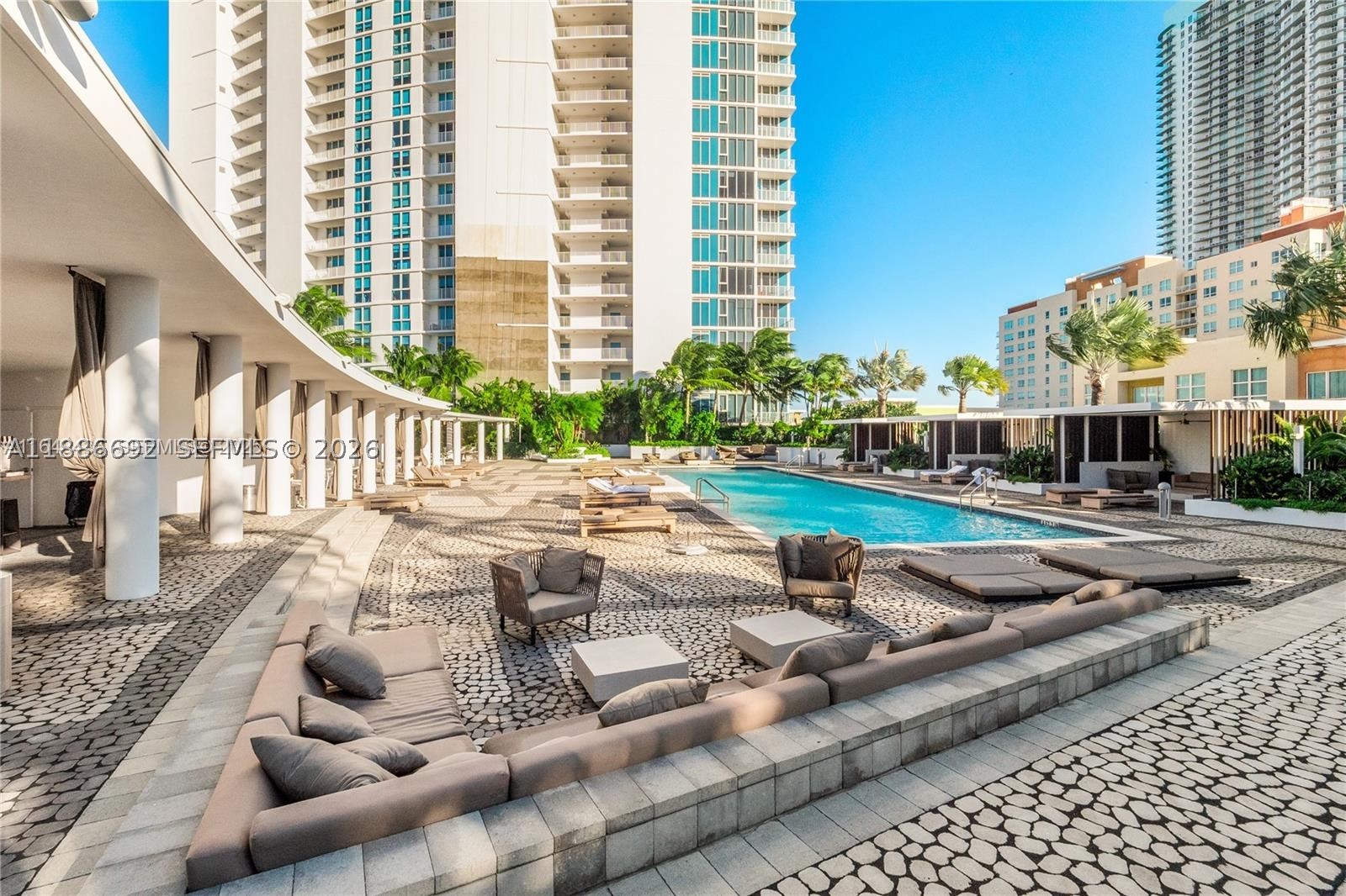 2020 N Bayshore Dr #2702, Miami FL 33137