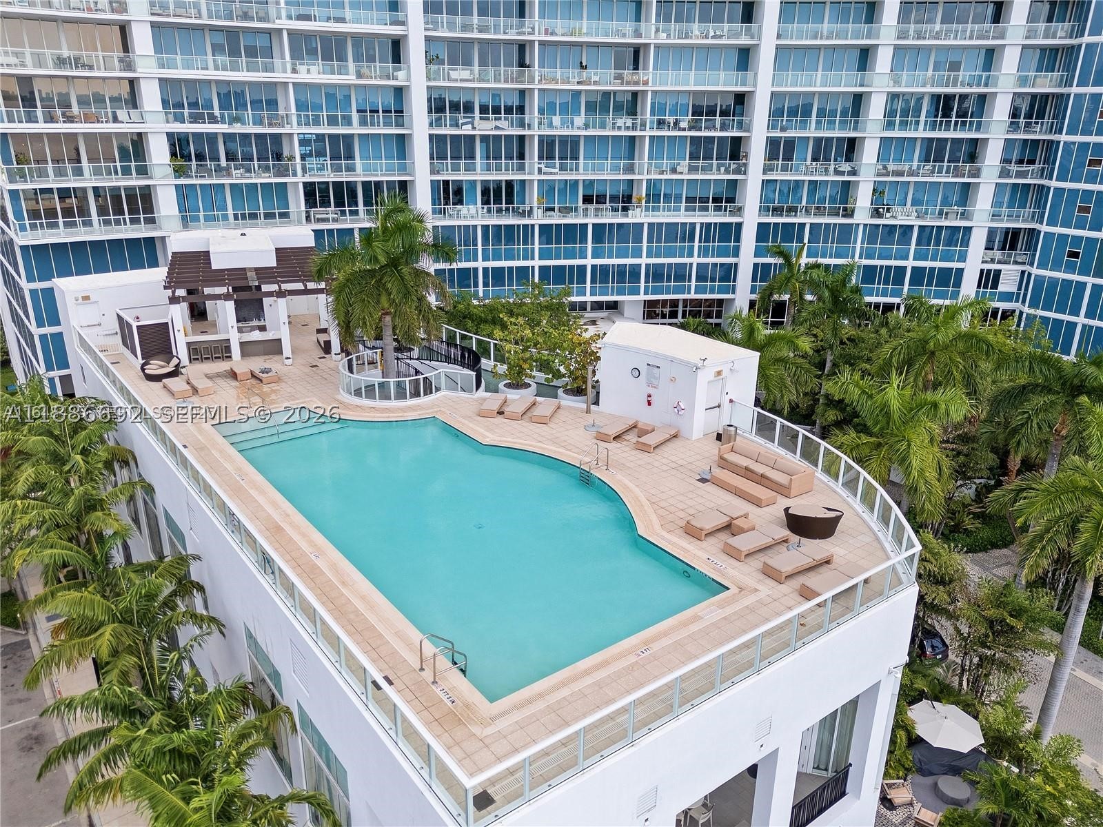 2020 N Bayshore Dr #2702, Miami FL 33137