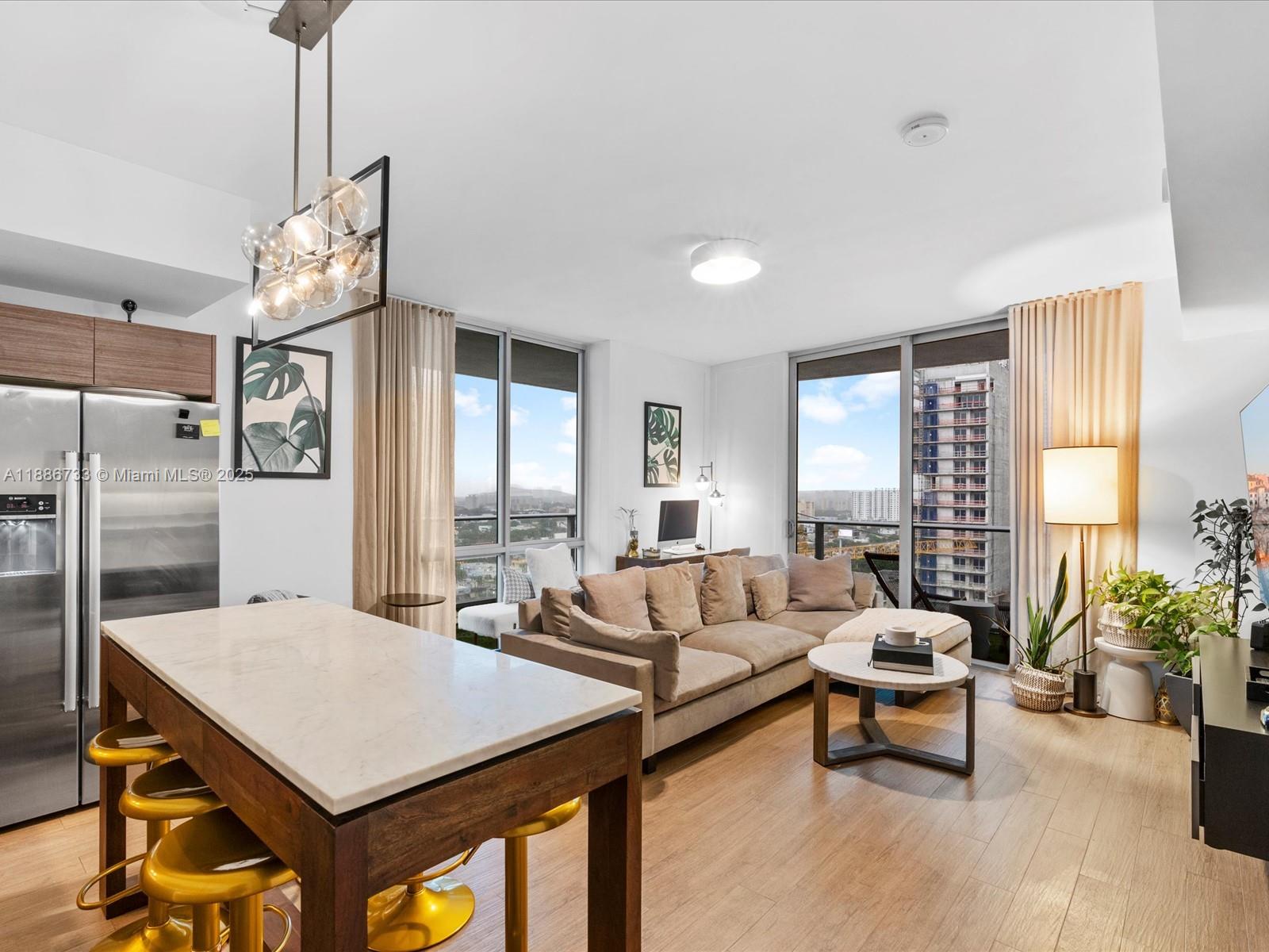 1010 SW 2nd Ave #1908, Miami FL 33130