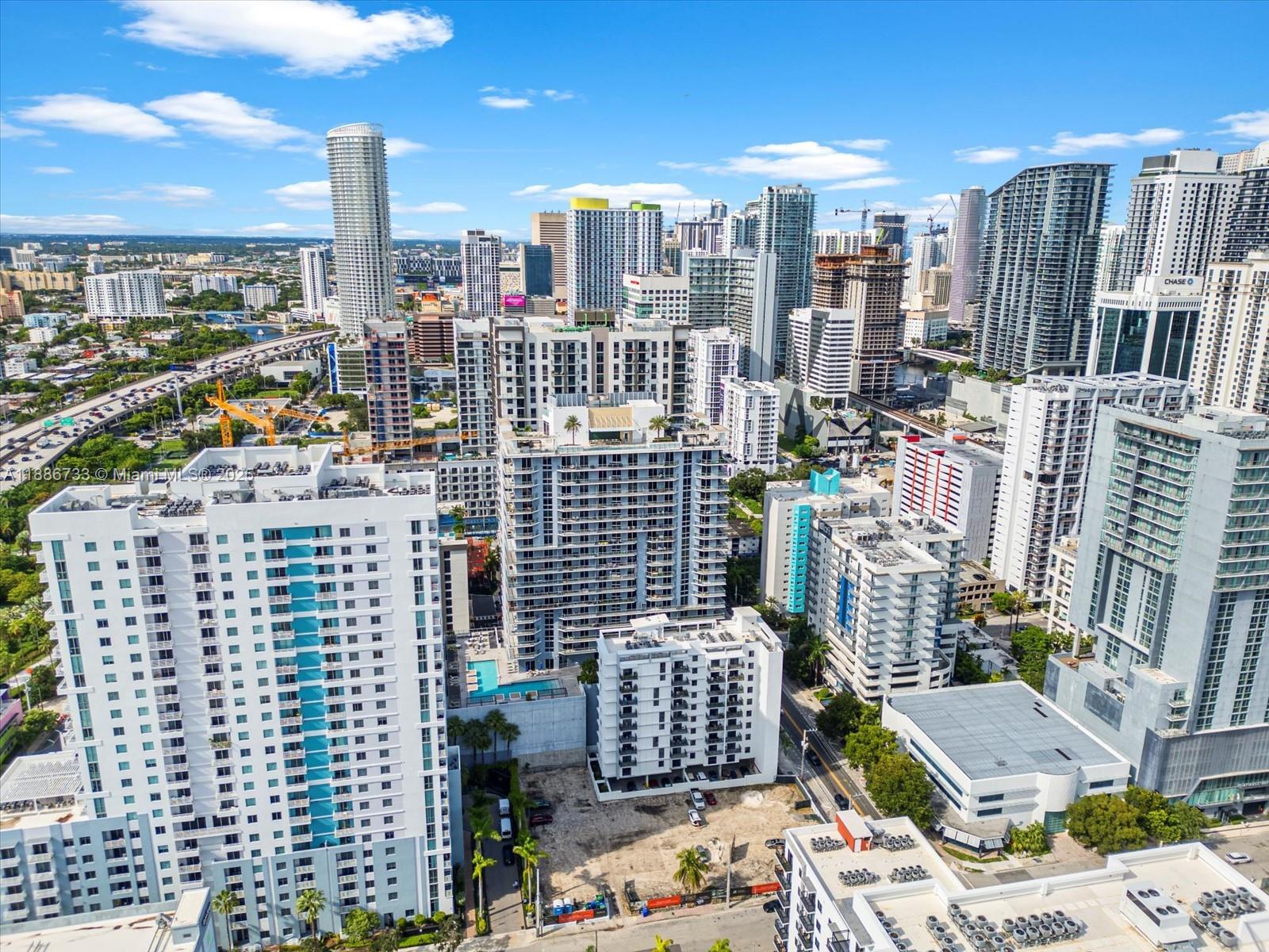 1010 SW 2nd Ave #1908, Miami FL 33130