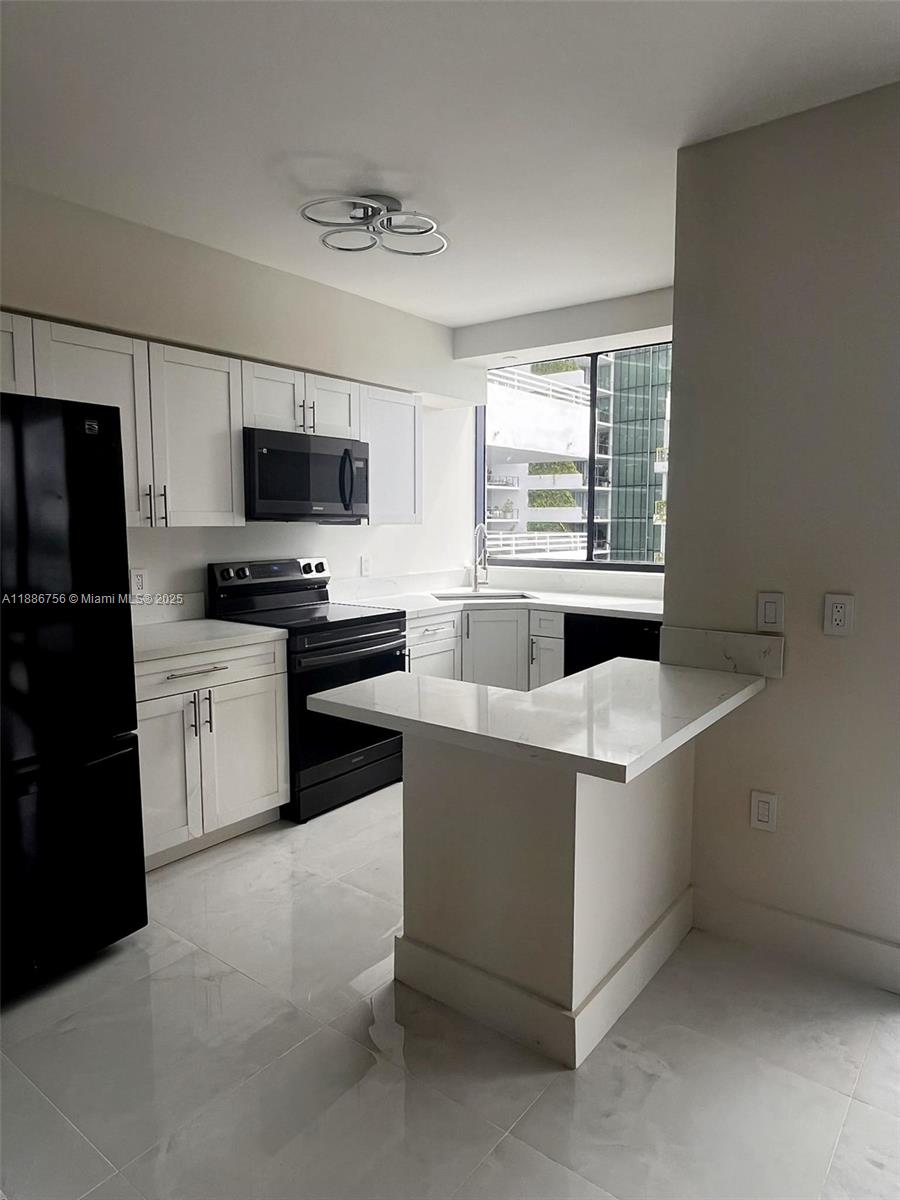 1330 W West Ave #806, Miami Beach FL 33139
