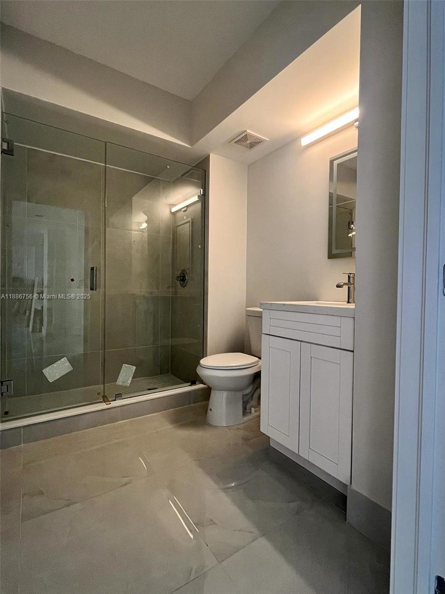 1330 W West Ave #806, Miami Beach FL 33139