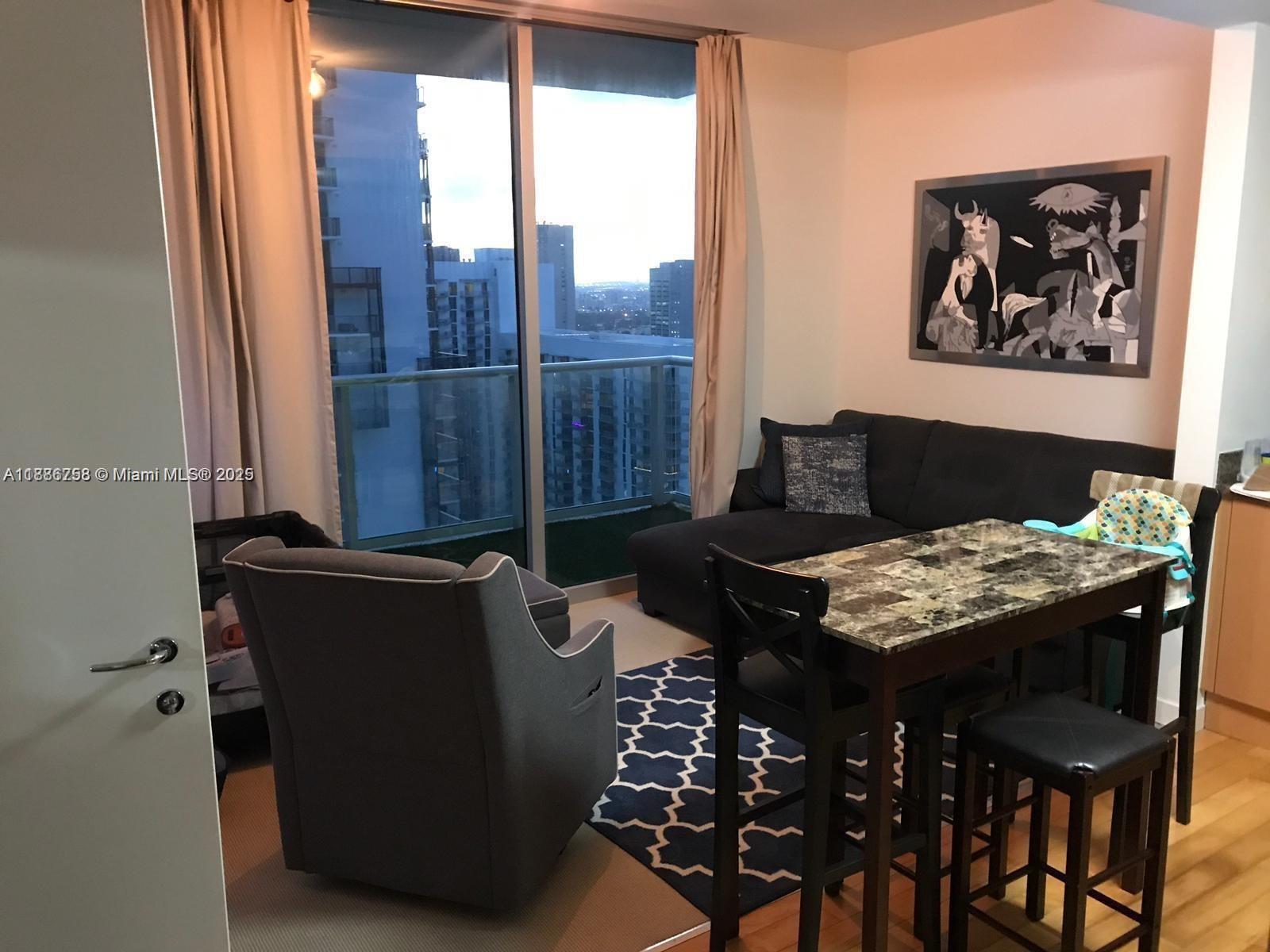 300 SOUTH BISCAYNE BLVD #3209, Miami FL 33131