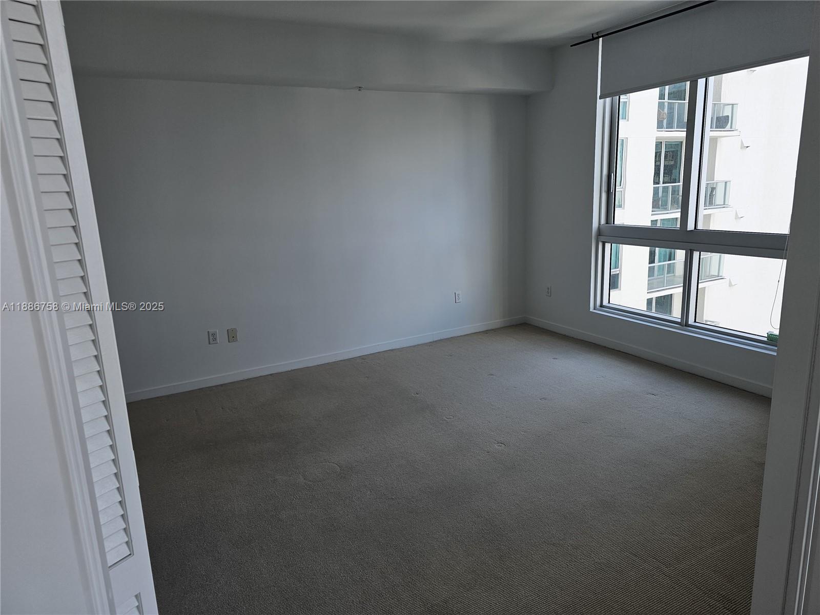 300 SOUTH BISCAYNE BLVD #3209, Miami FL 33131