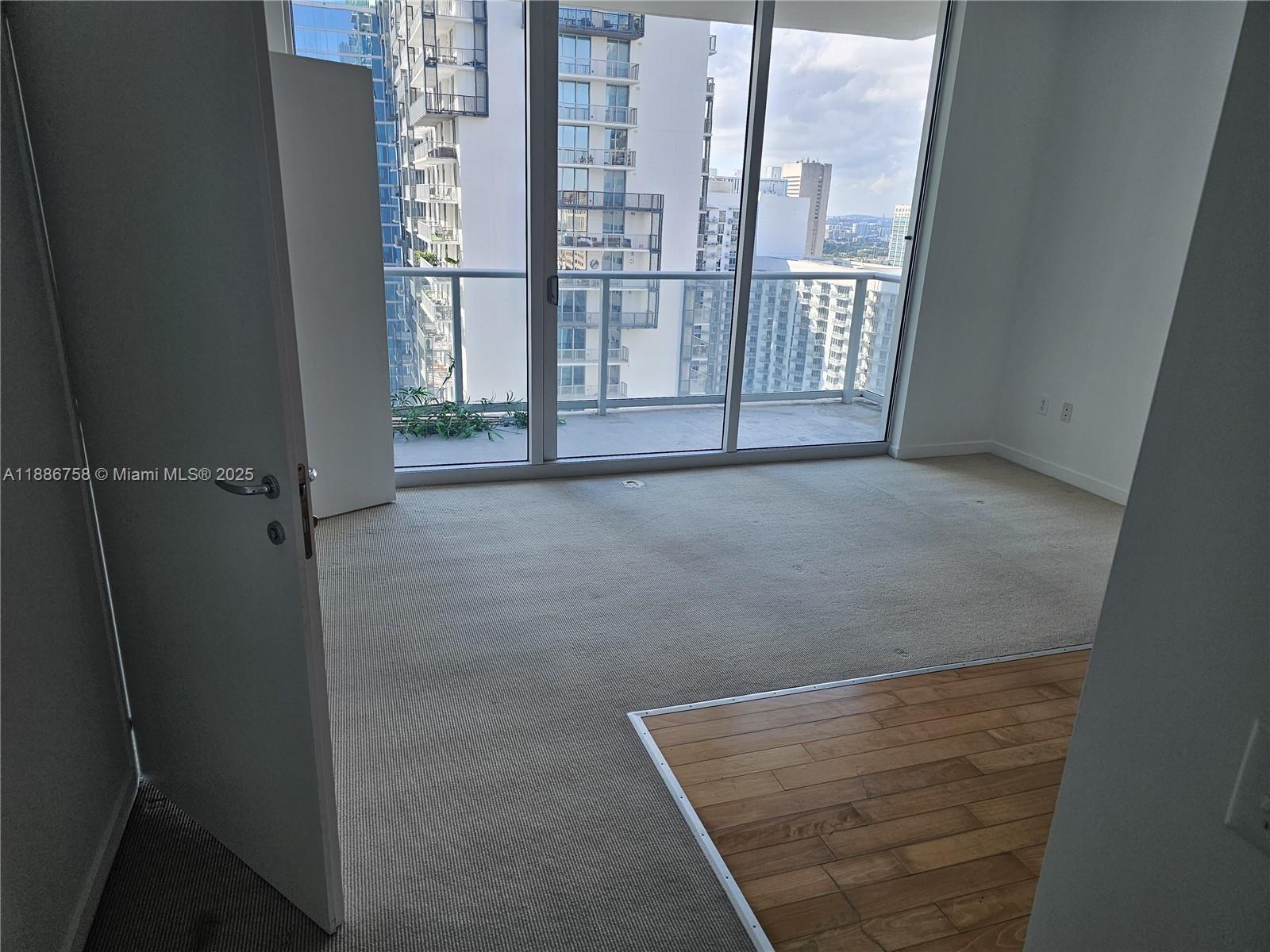 300 SOUTH BISCAYNE BLVD #3209, Miami FL 33131
