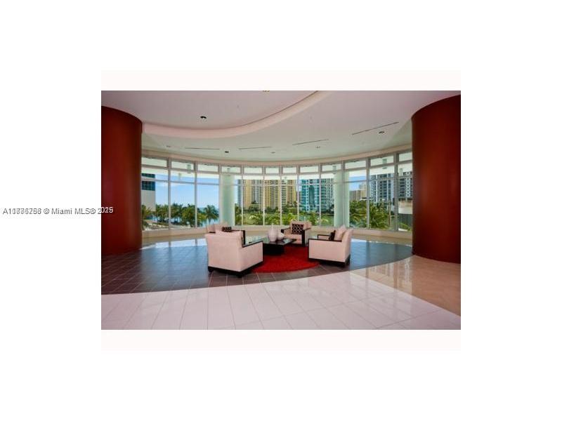 300 SOUTH BISCAYNE BLVD #3209, Miami FL 33131