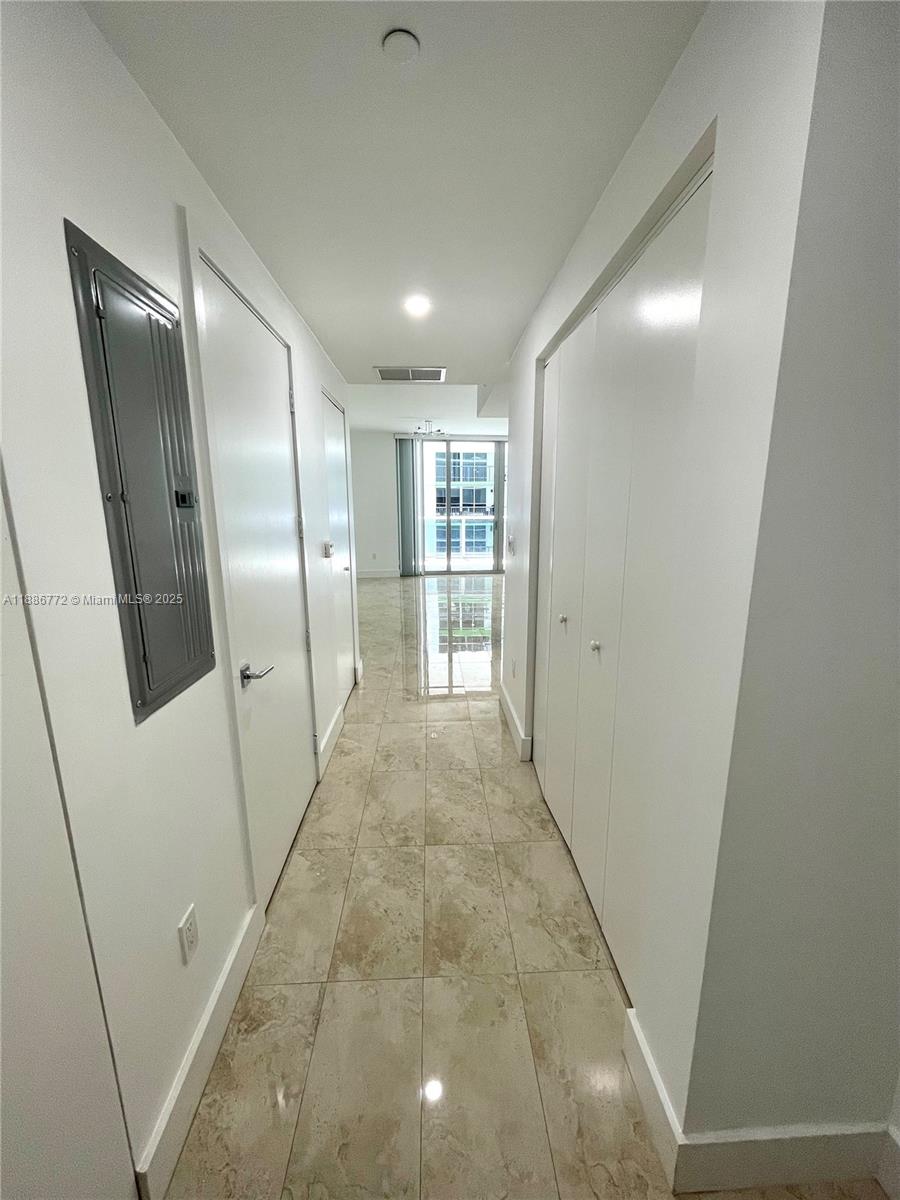 488 NE 18th St #2804, Miami FL 33132