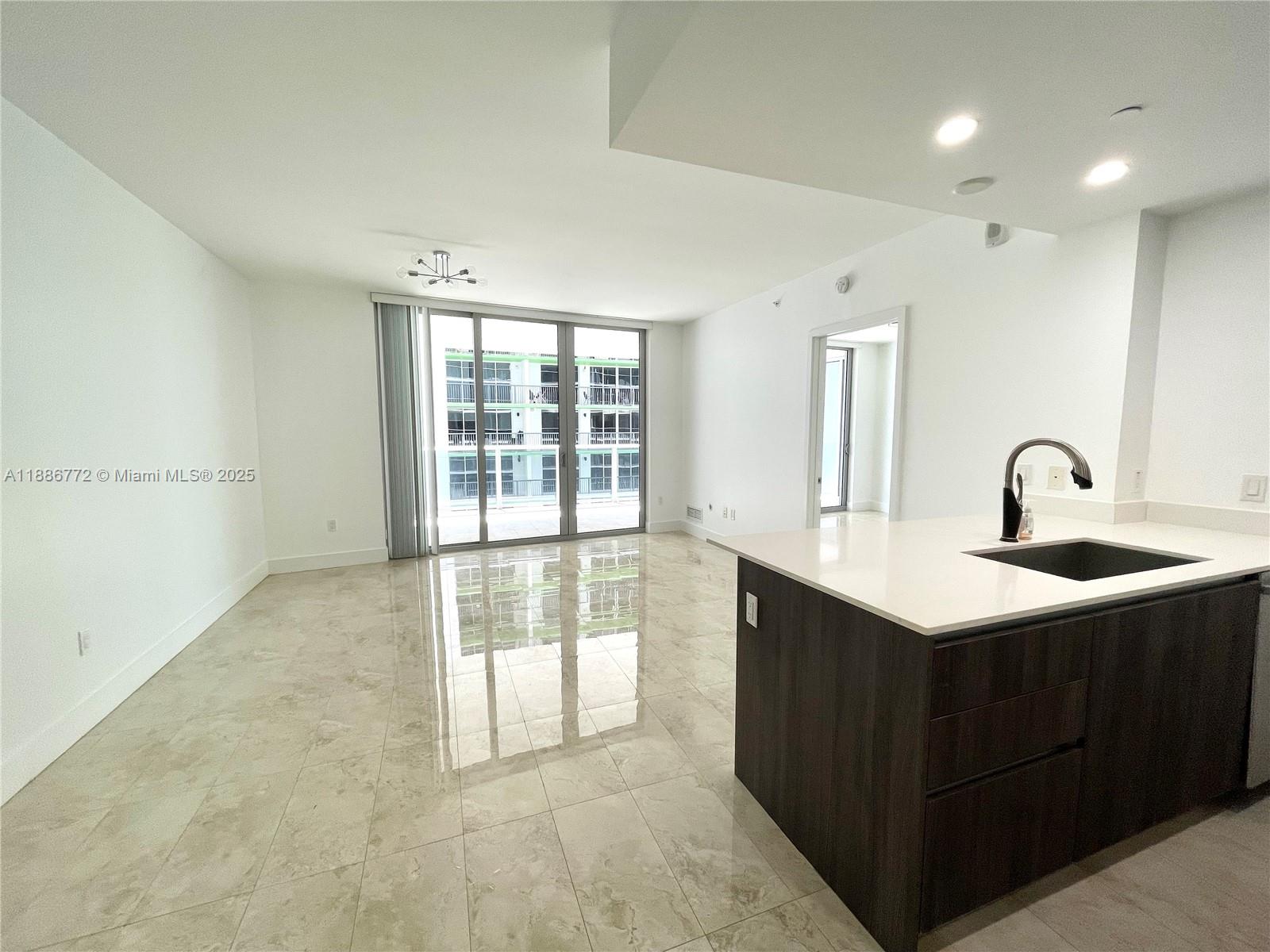 488 NE 18th St #2804, Miami FL 33132