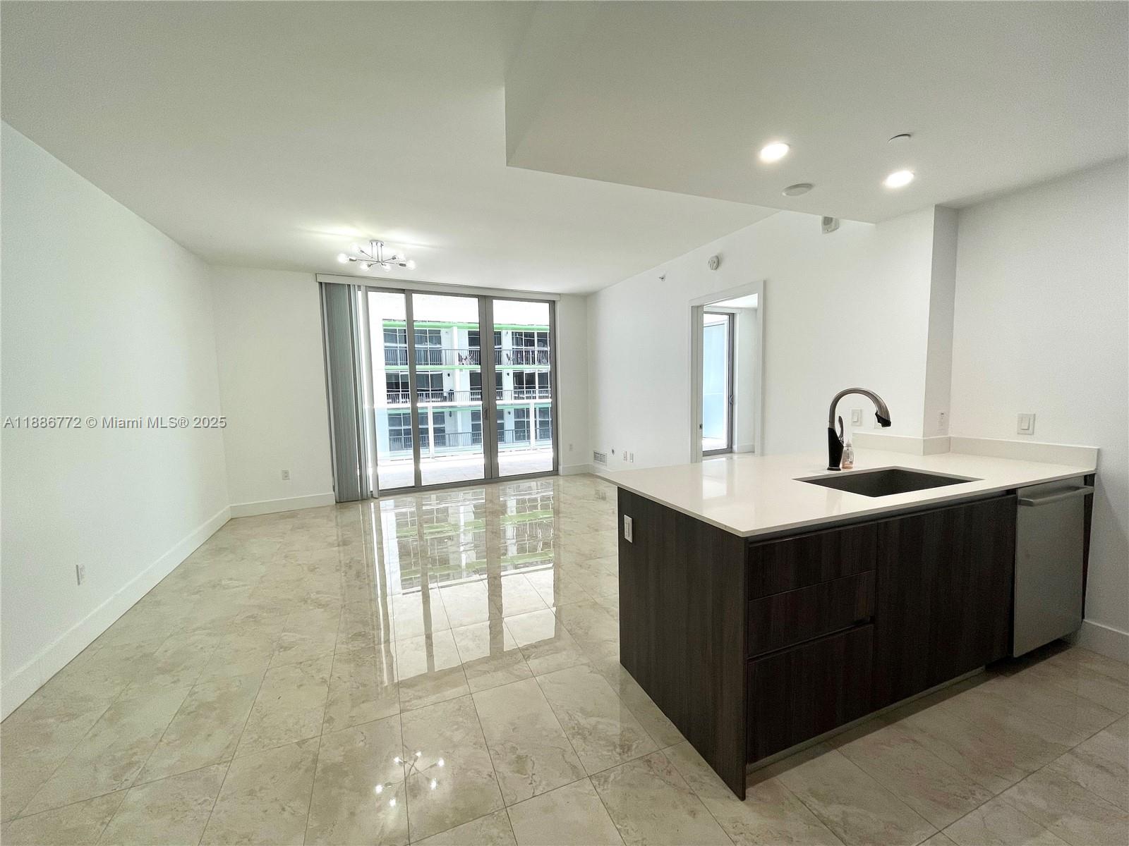 488 NE 18th St #2804, Miami FL 33132