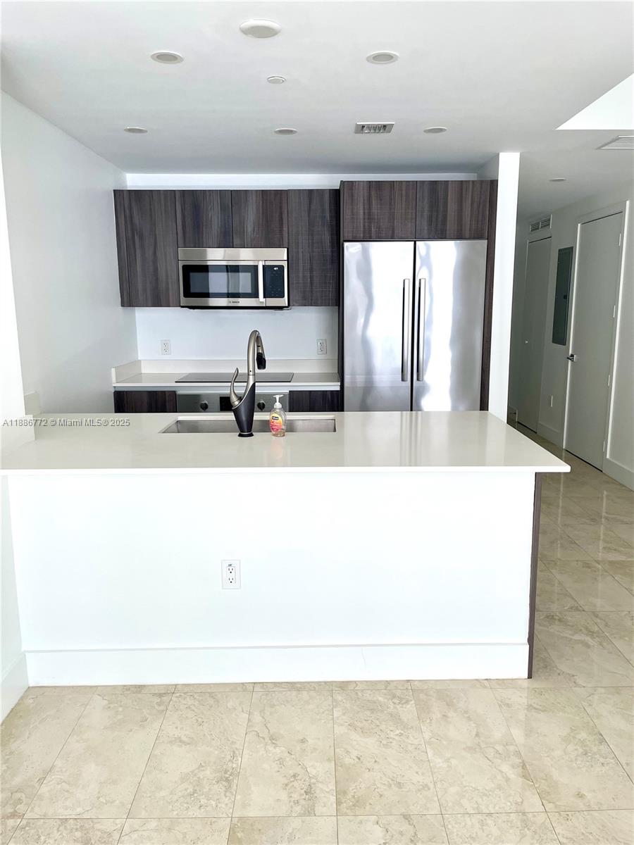 488 NE 18th St #2804, Miami FL 33132