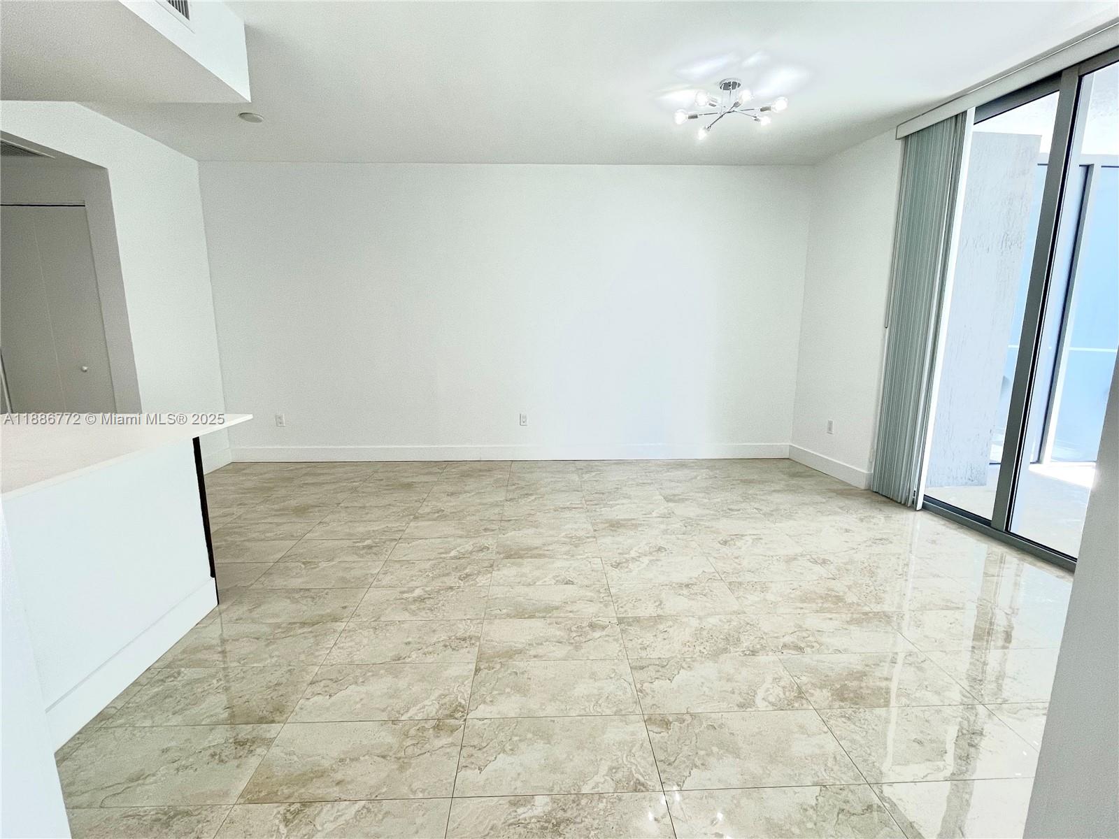 488 NE 18th St #2804, Miami FL 33132