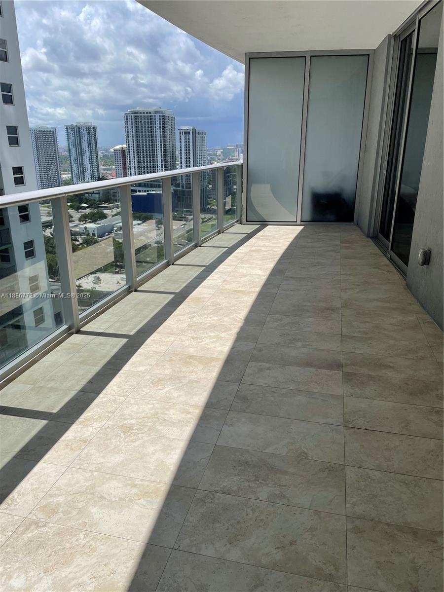 488 NE 18th St #2804, Miami FL 33132