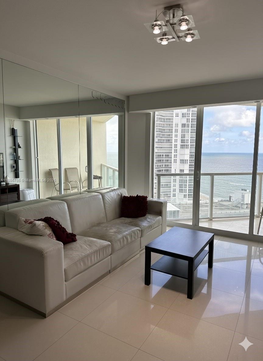 16699 Collins Ave #1806, Sunny Isles Beach FL 33160