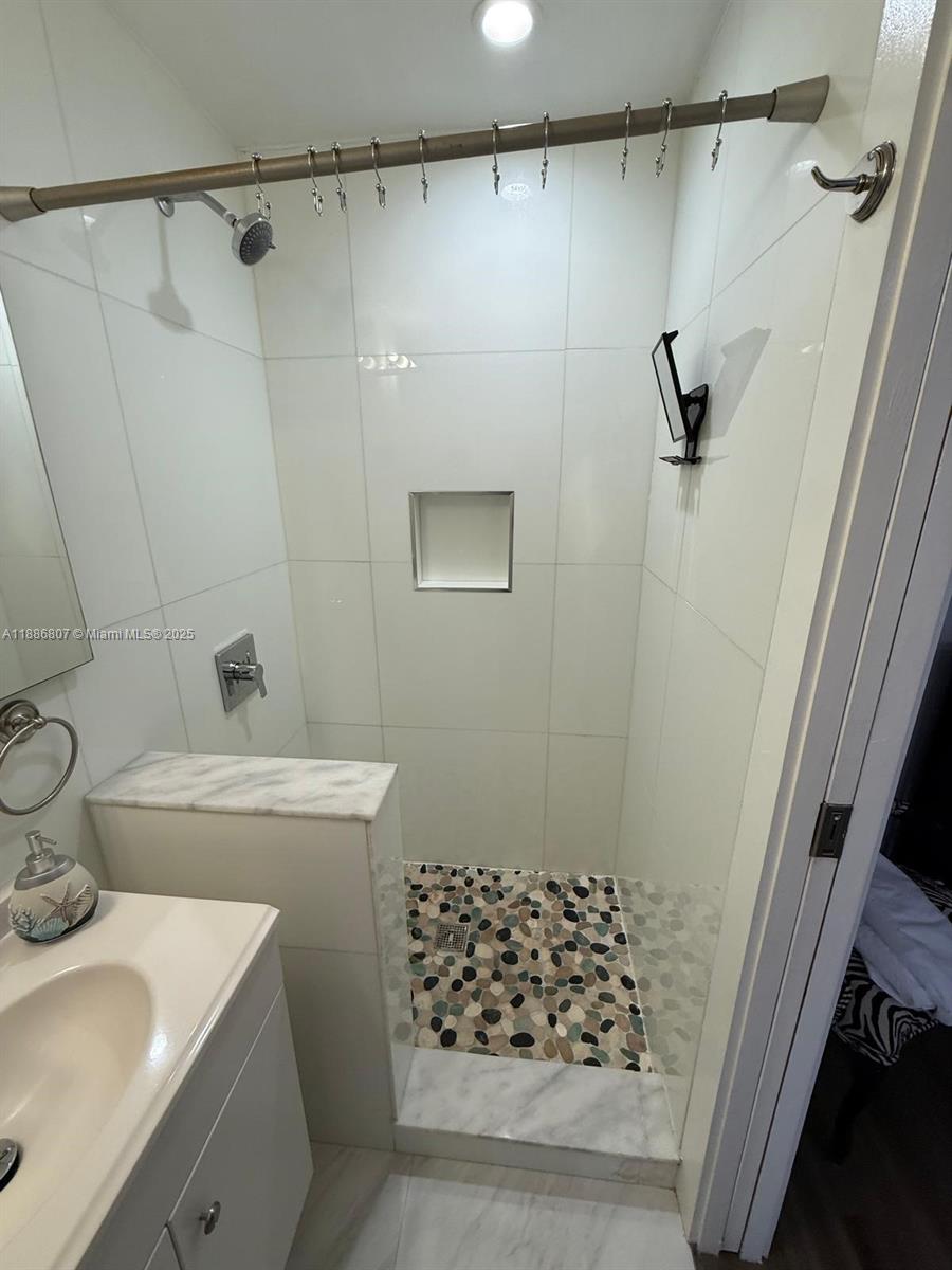 73 NW 30th St #1, Miami FL 33127