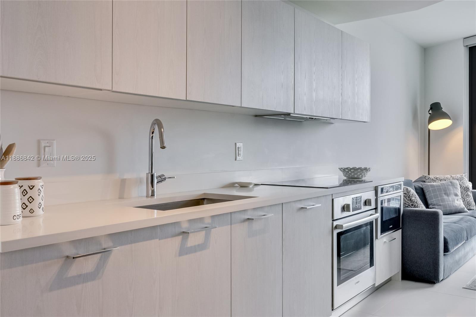 501 NE 31st St #2007, Miami FL 33137
