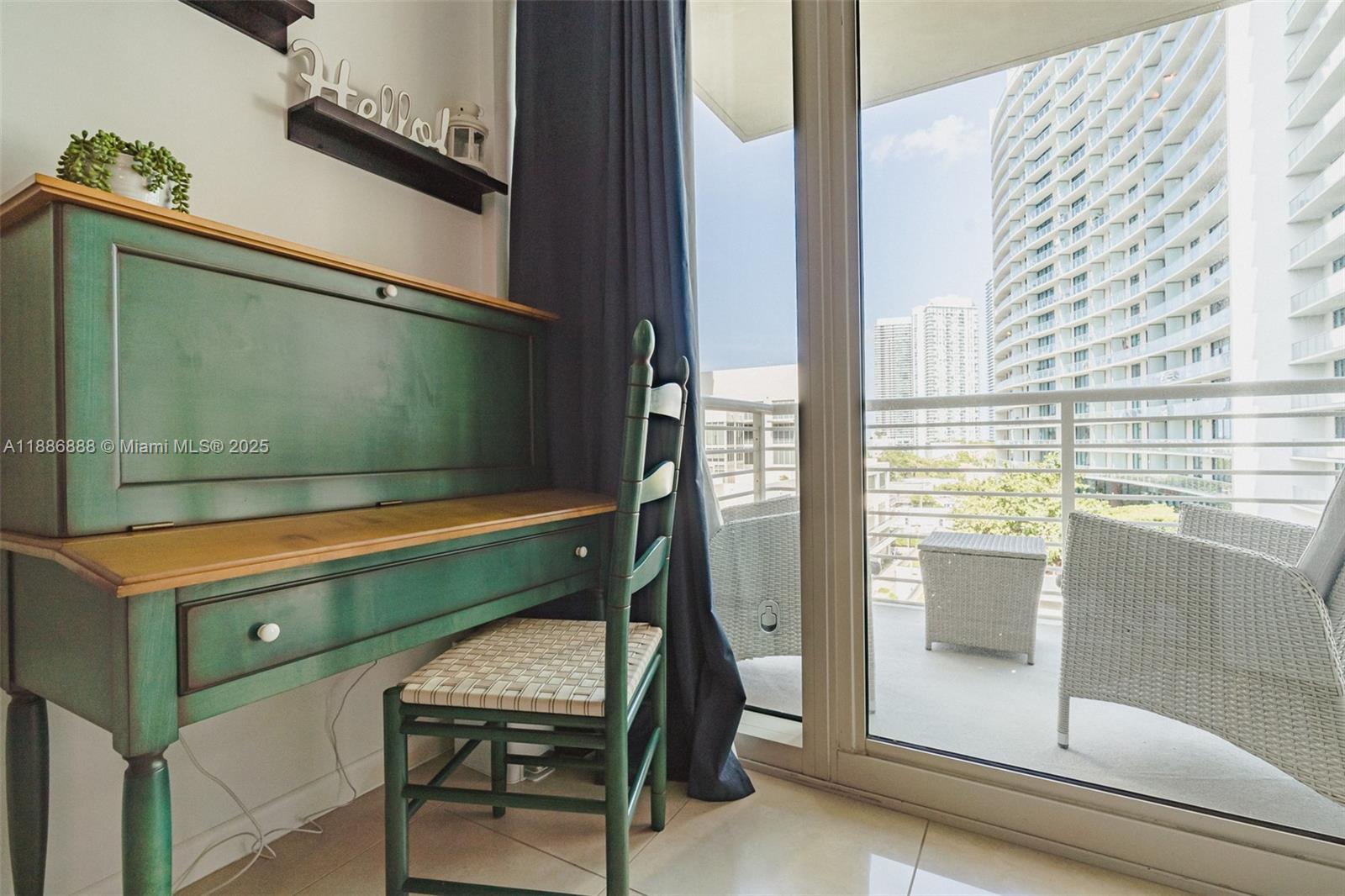 3250 NE 1st Ave #719, Miami FL 33137