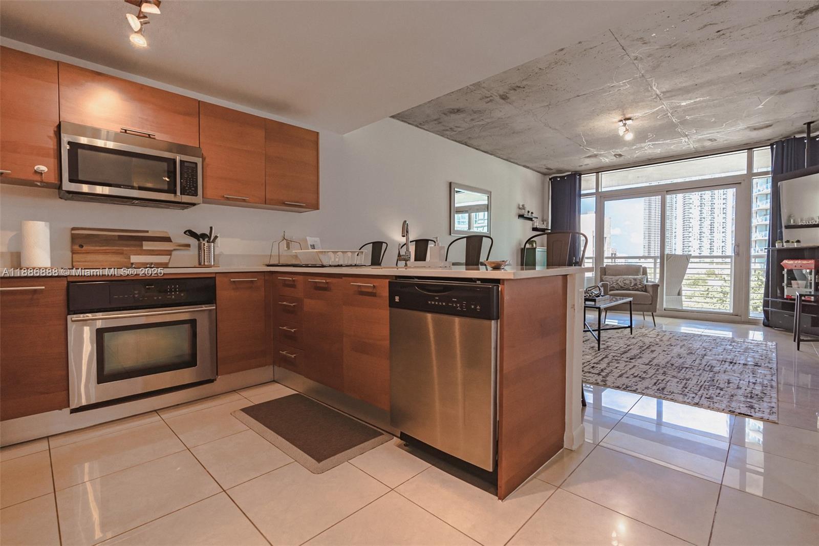 3250 NE 1st Ave #719, Miami FL 33137