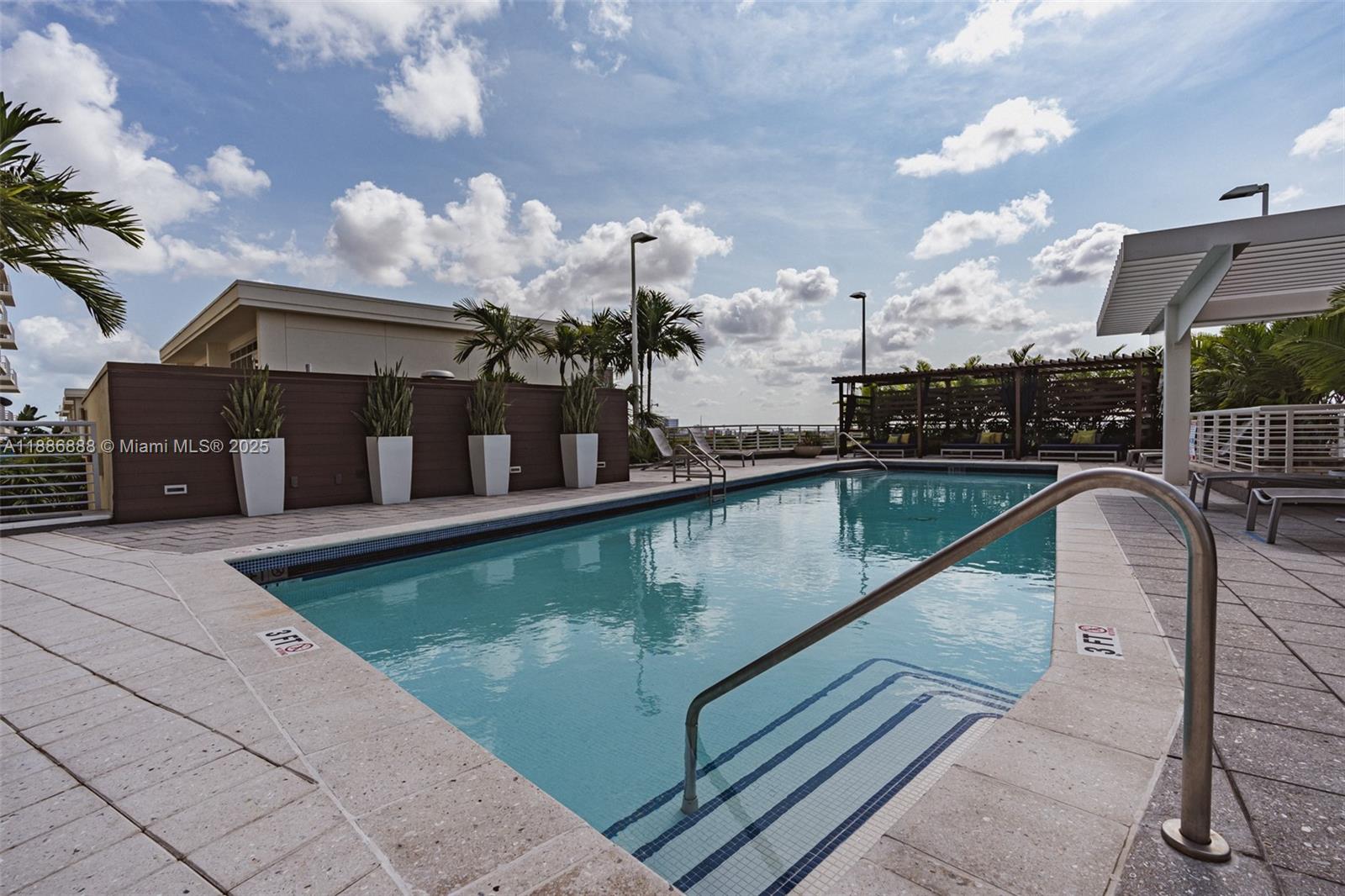 3250 NE 1st Ave #719, Miami FL 33137