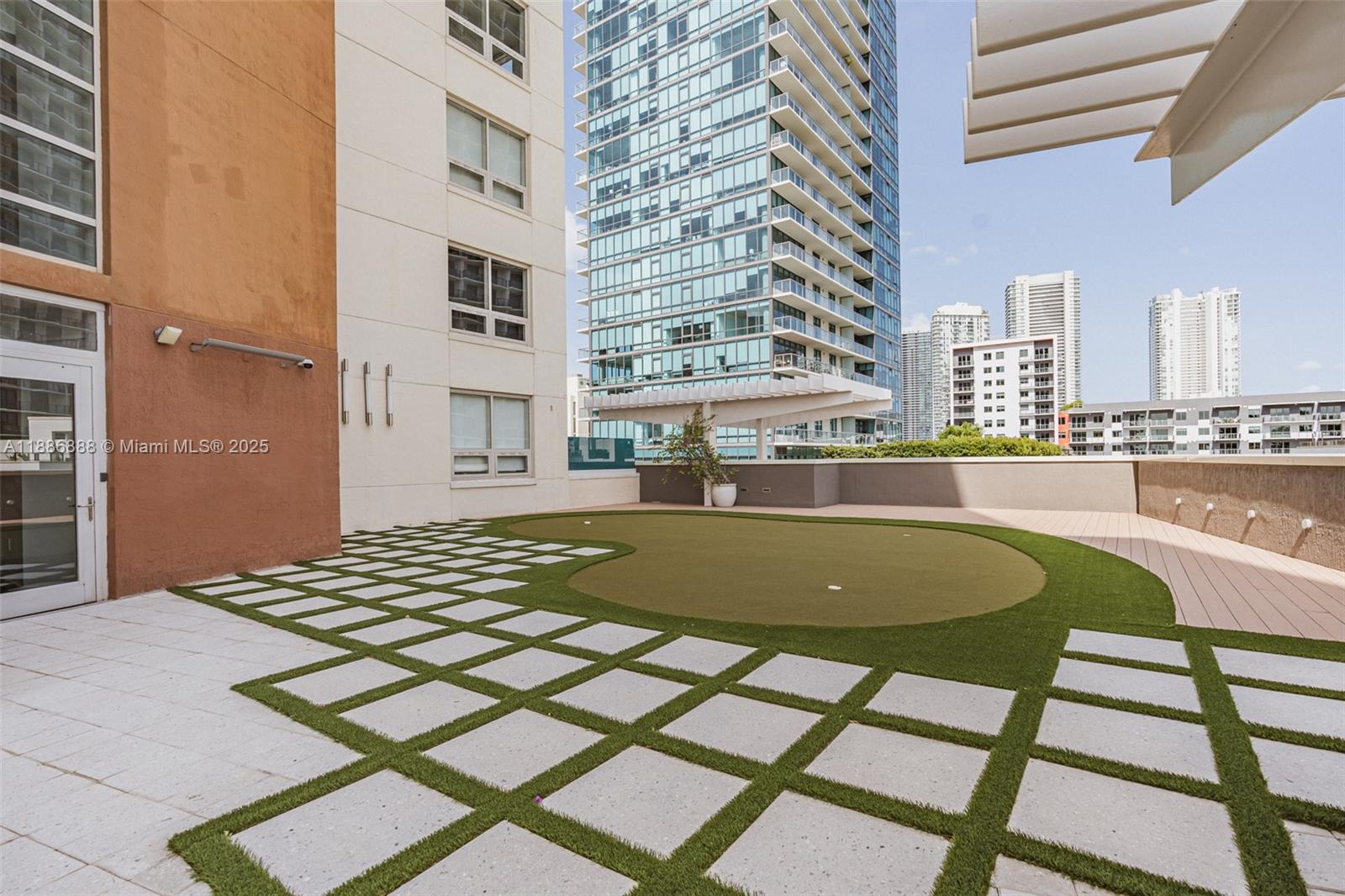 3250 NE 1st Ave #719, Miami FL 33137