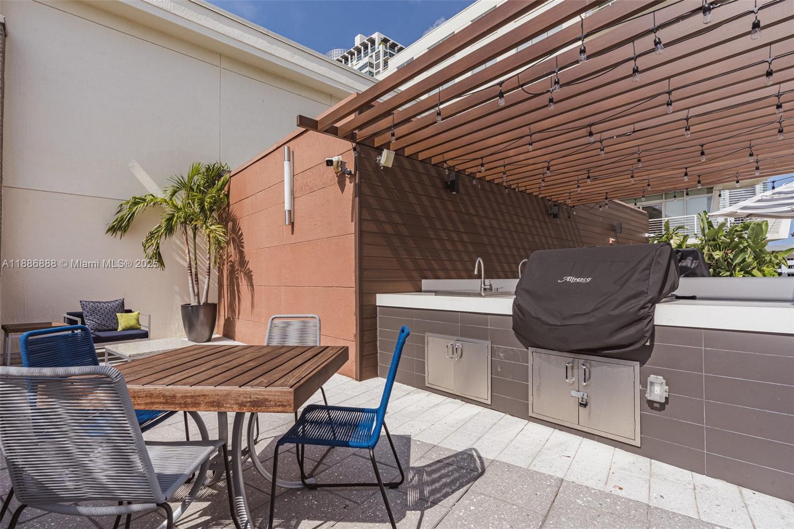 3250 NE 1st Ave #719, Miami FL 33137