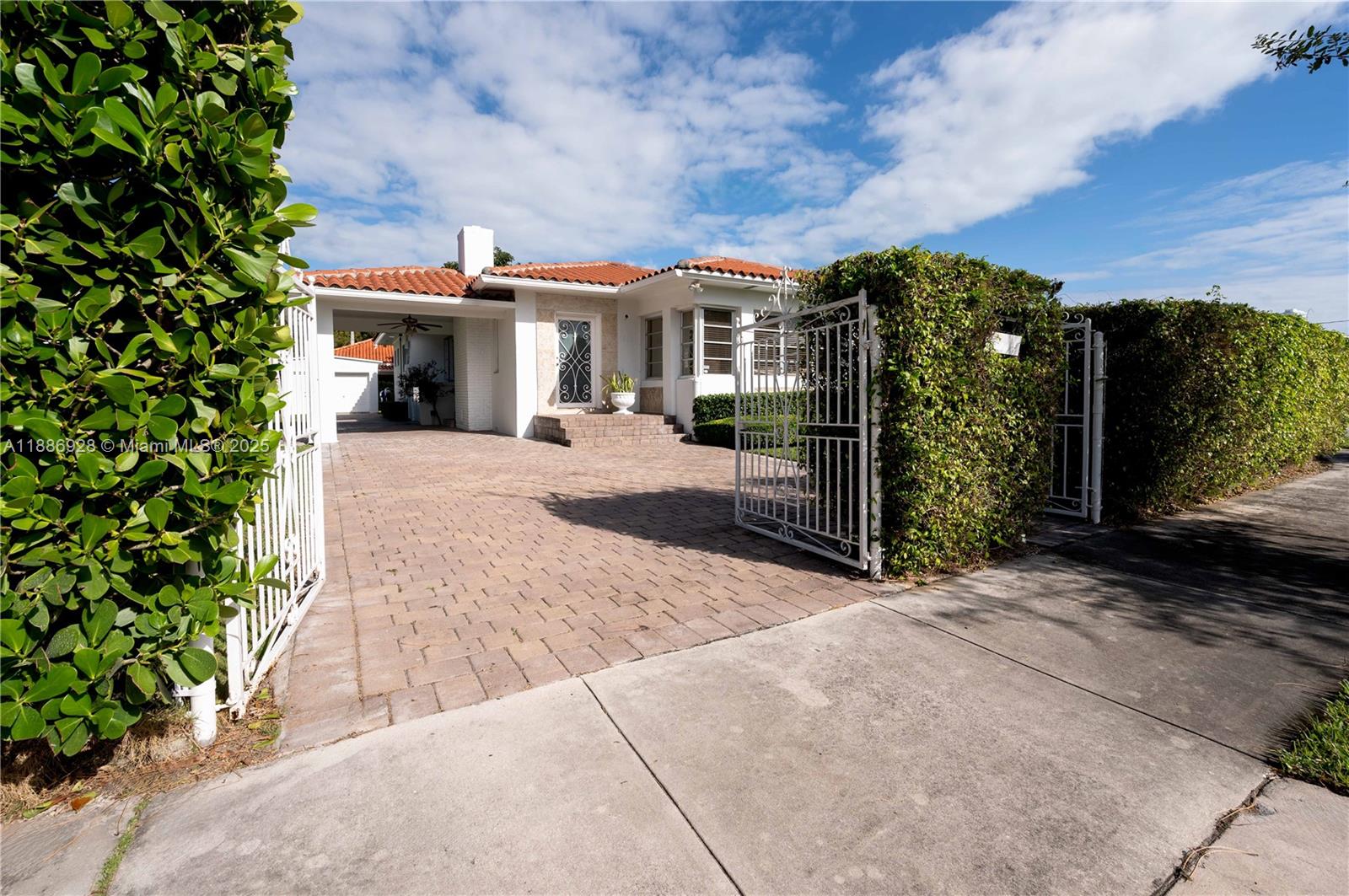501 SW 24th Rd #501, Miami FL 33129
