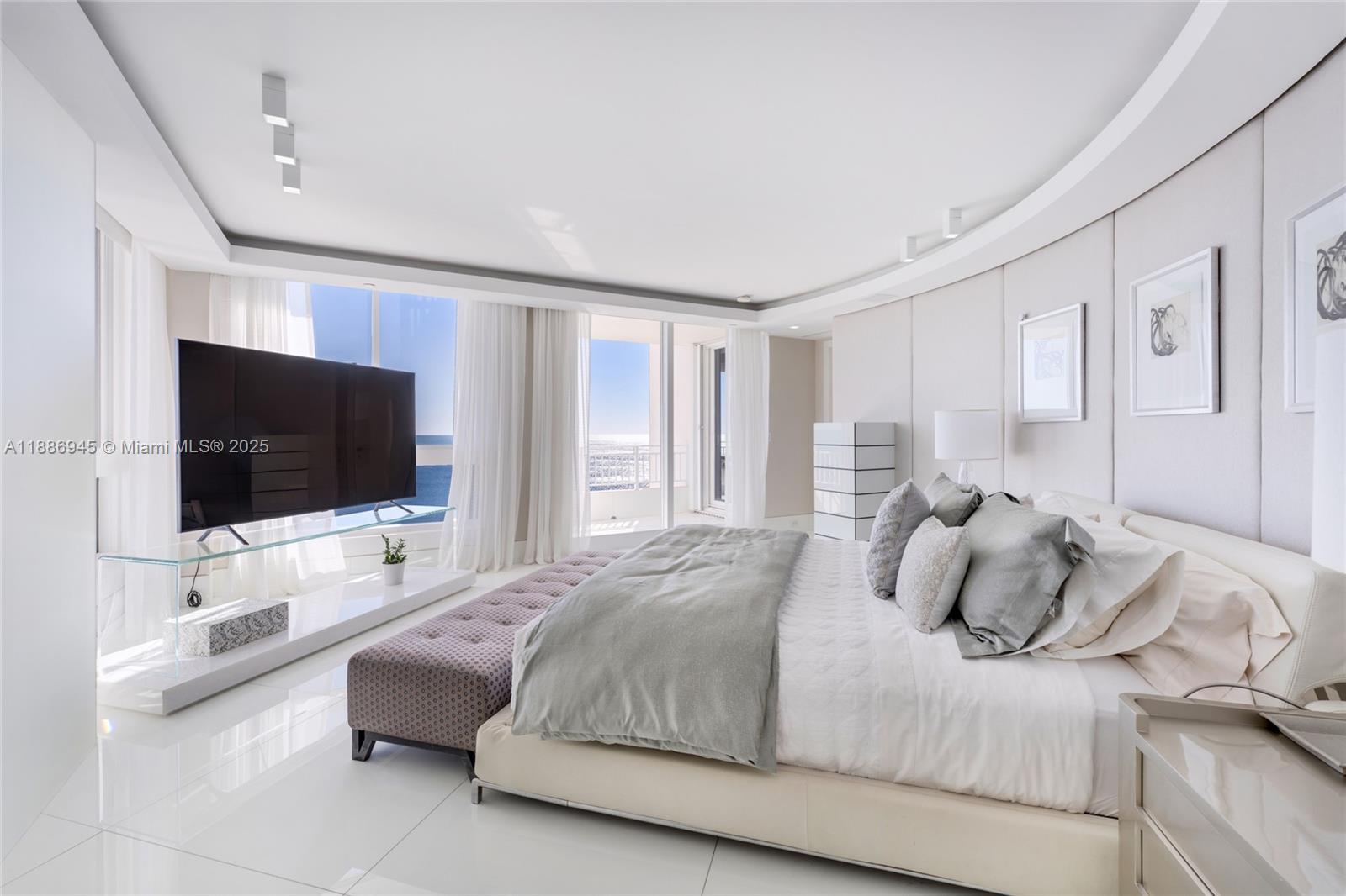 791 Crandon Blvd #1408, Key Biscayne FL 33149
