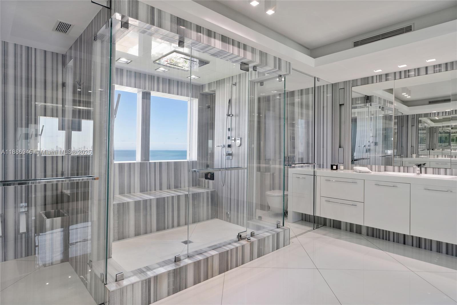 791 Crandon Blvd #1408, Key Biscayne FL 33149
